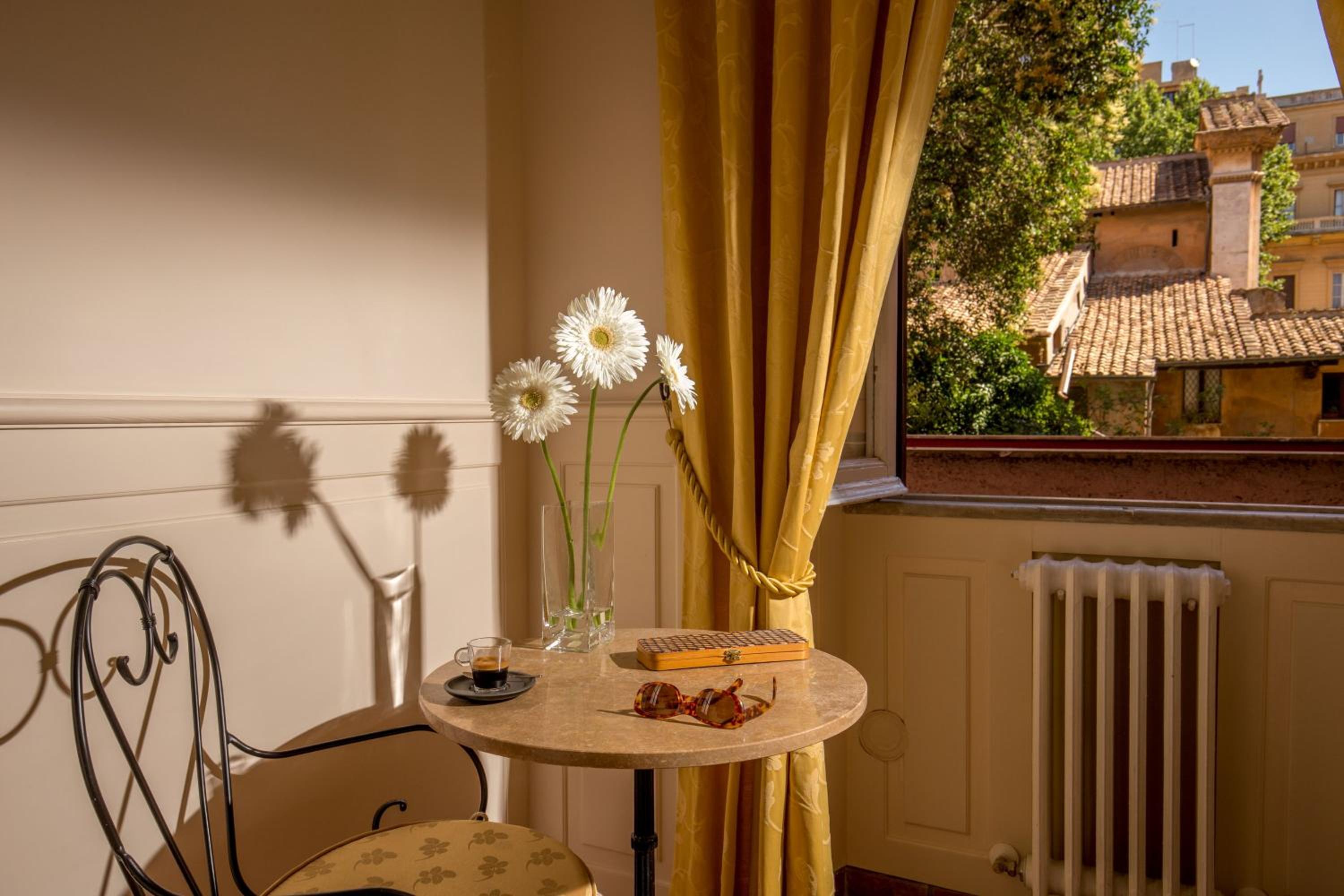 Aenea Inn