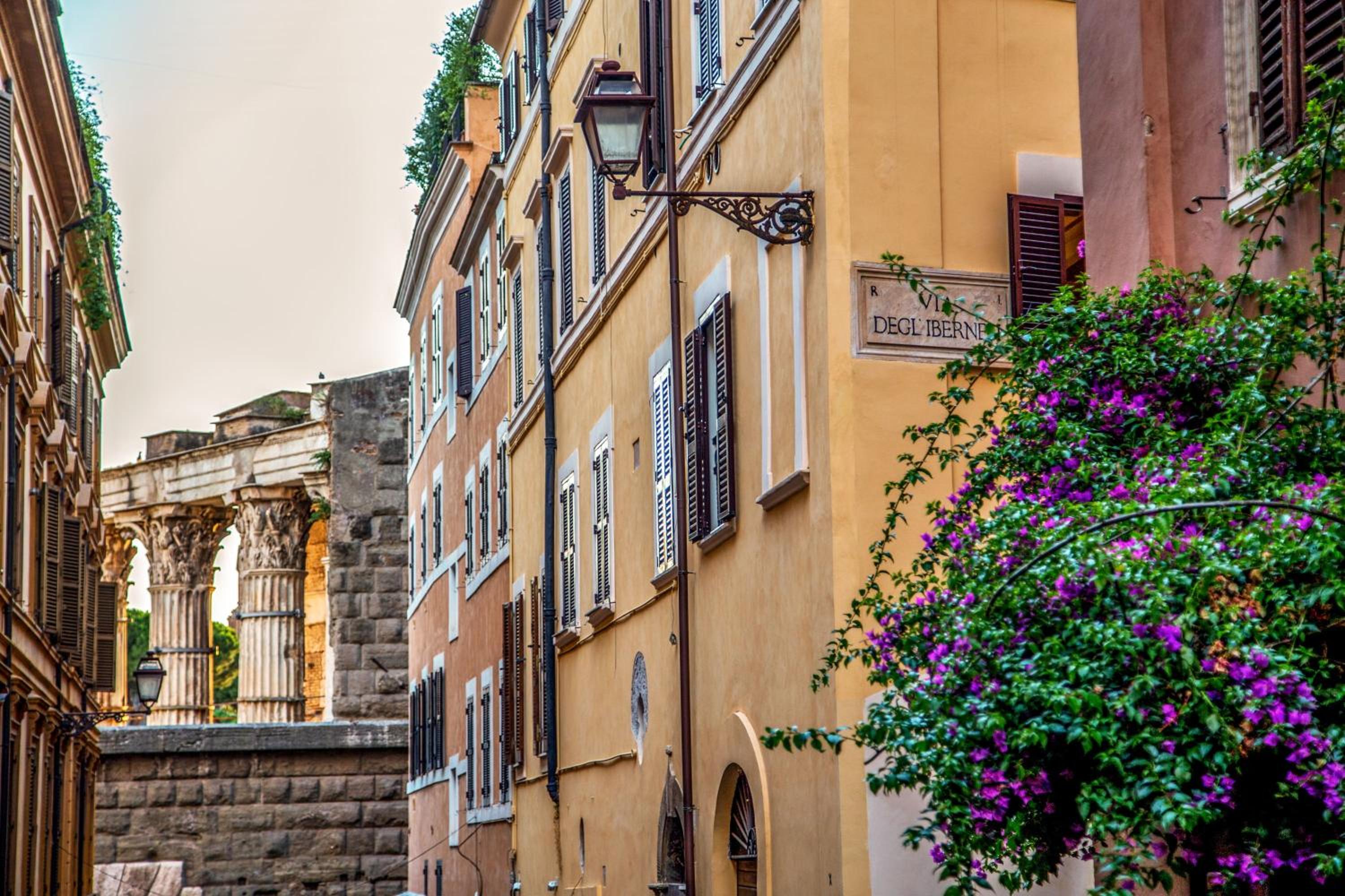 Aenea Inn