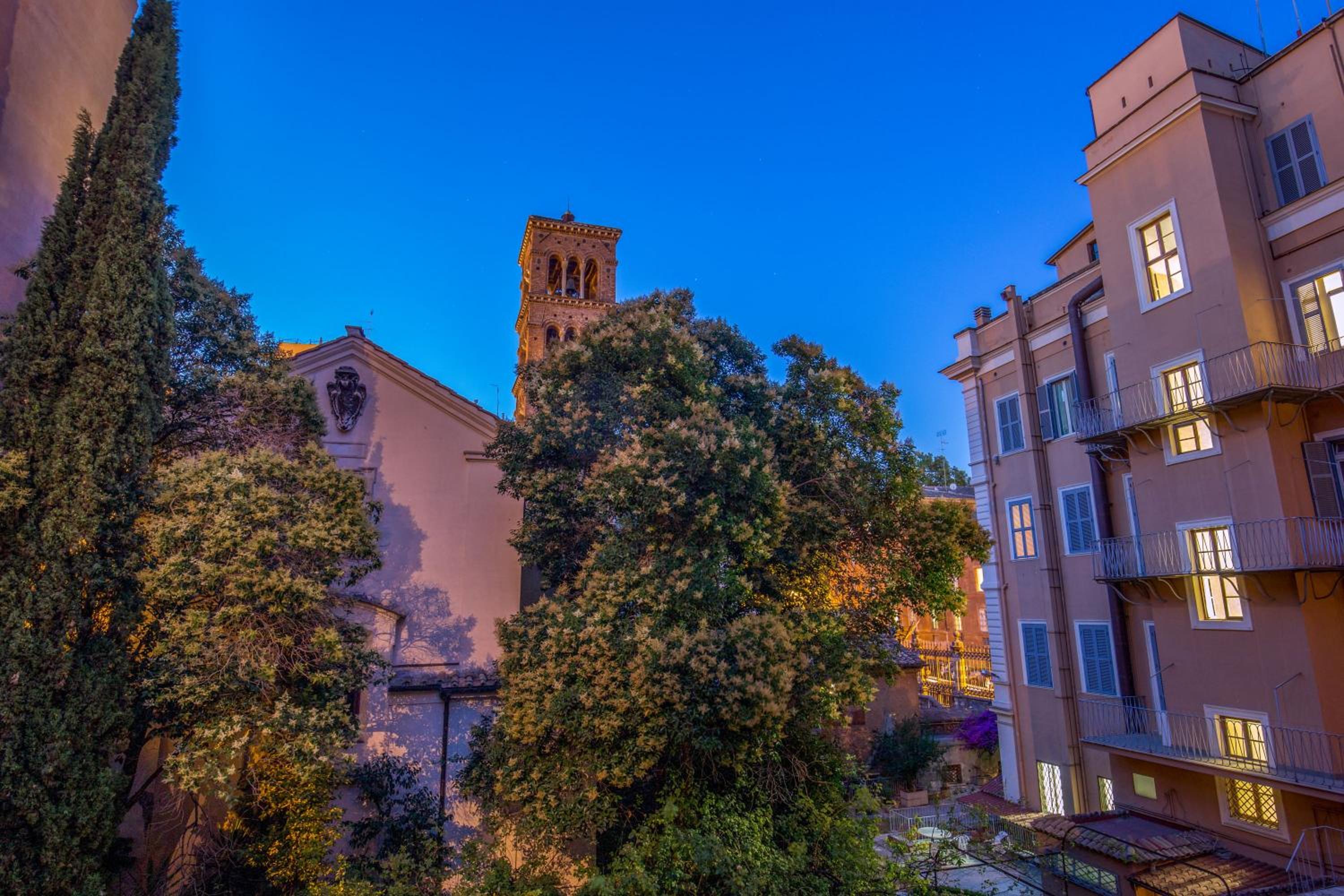 Aenea Inn