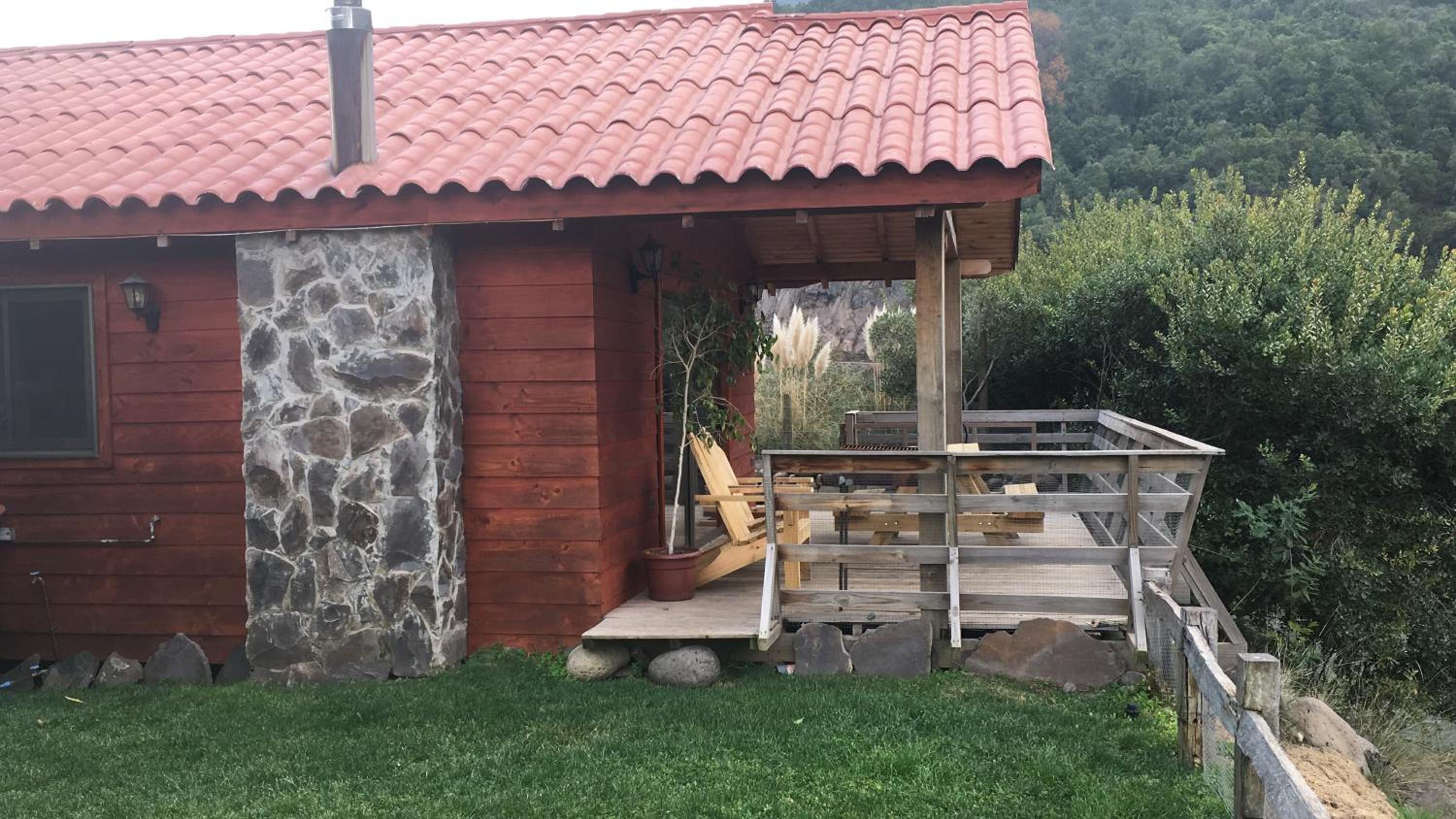 Los Quenes River Lodge