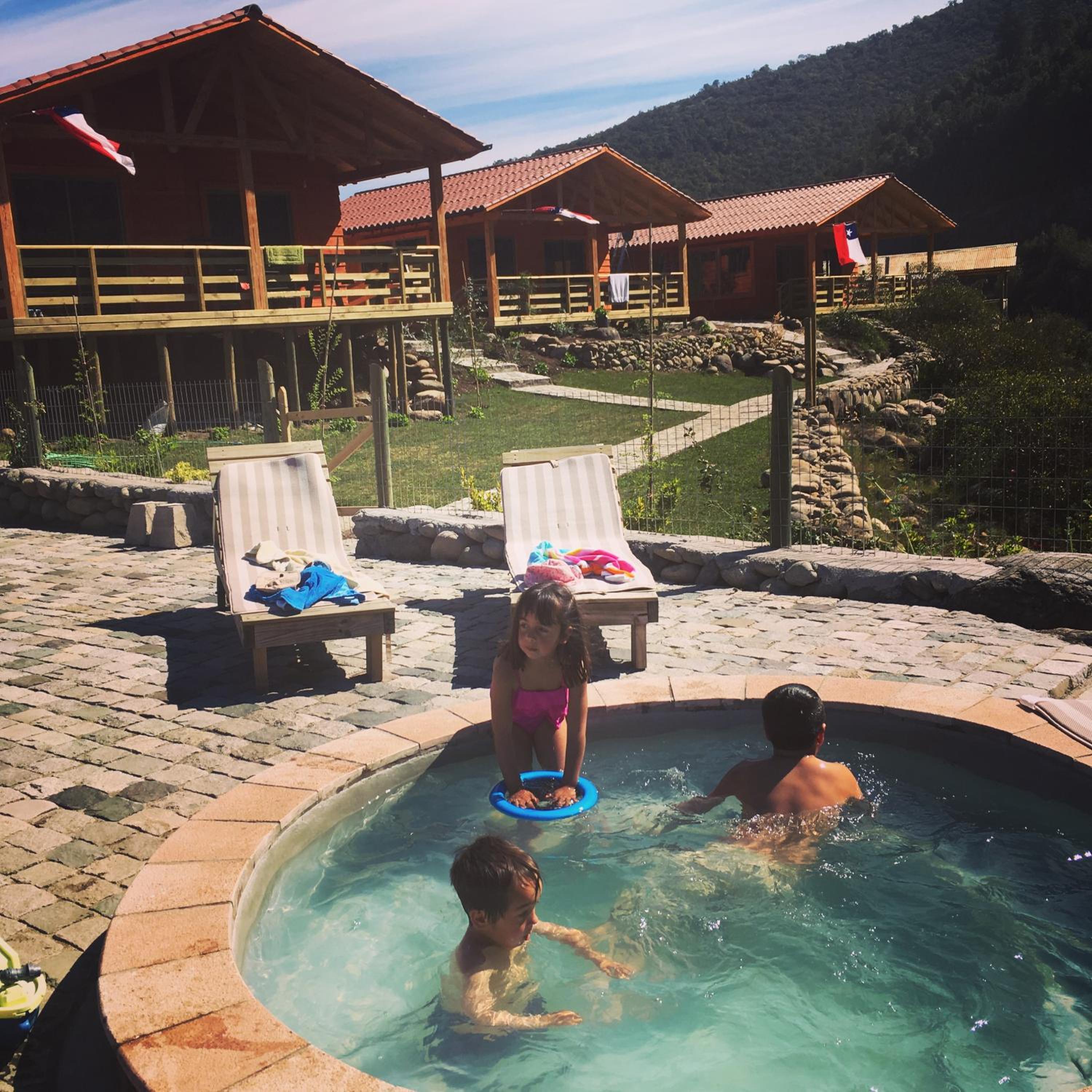 Los Quenes River Lodge
