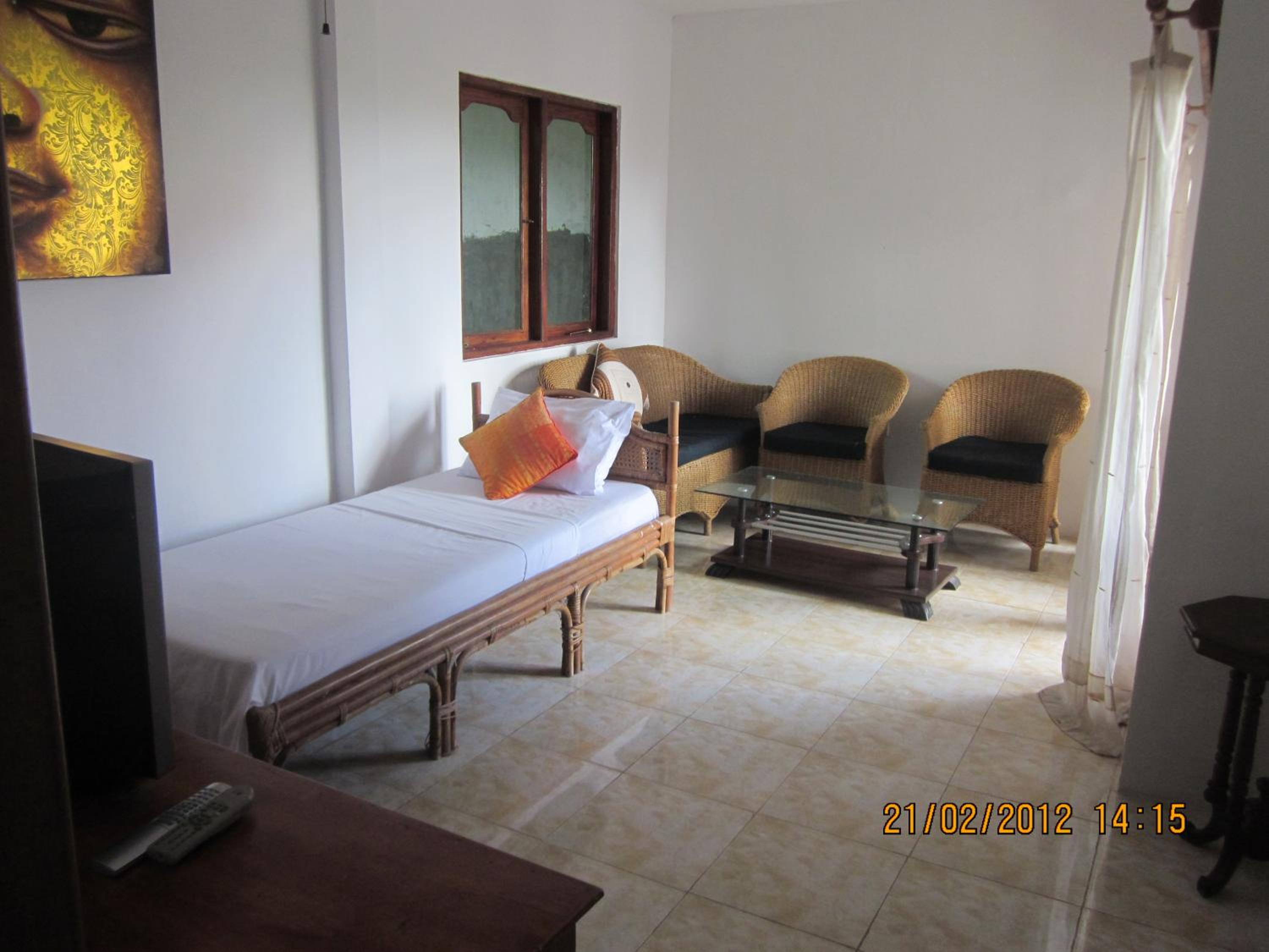 Photo 48