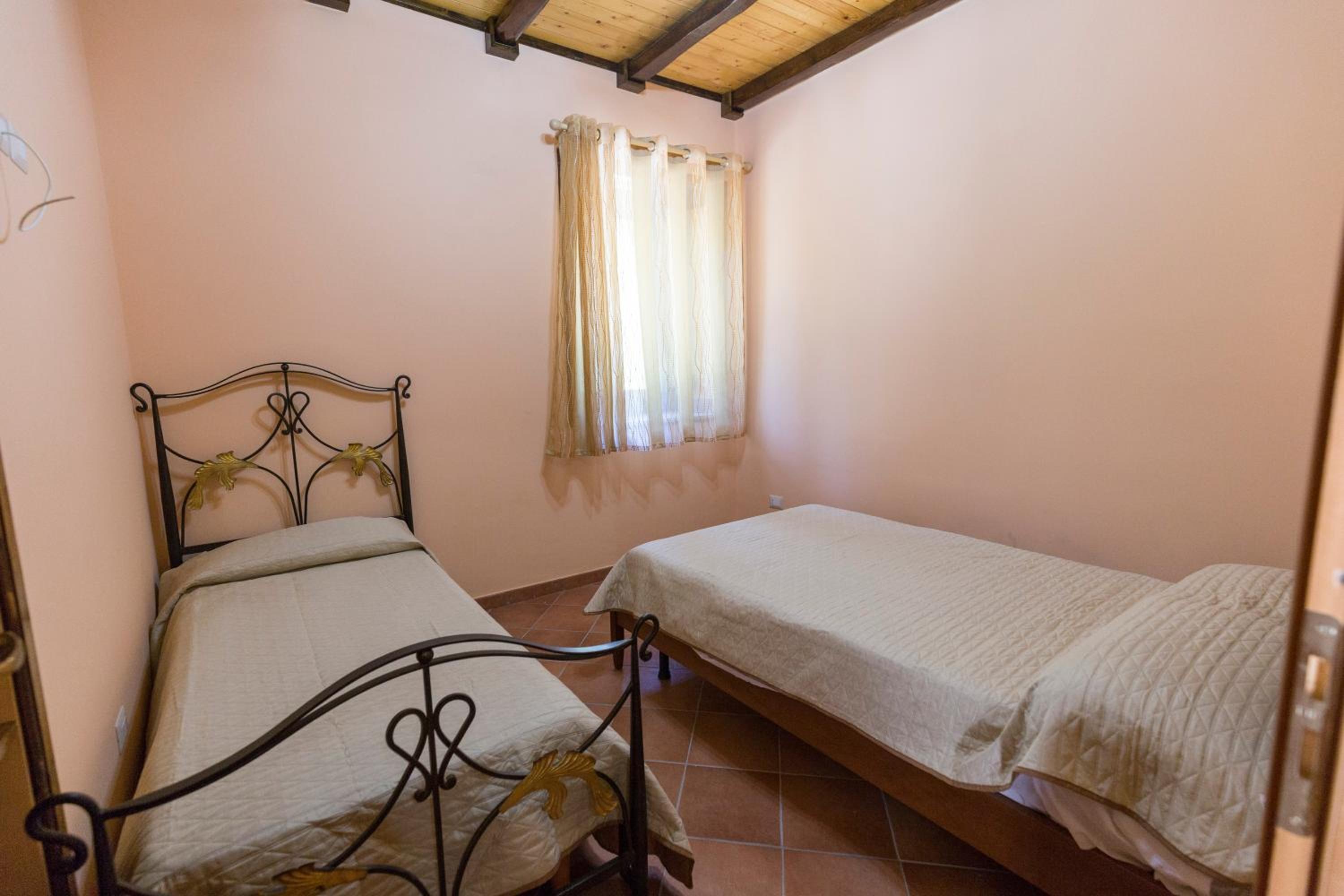 Profetina Village