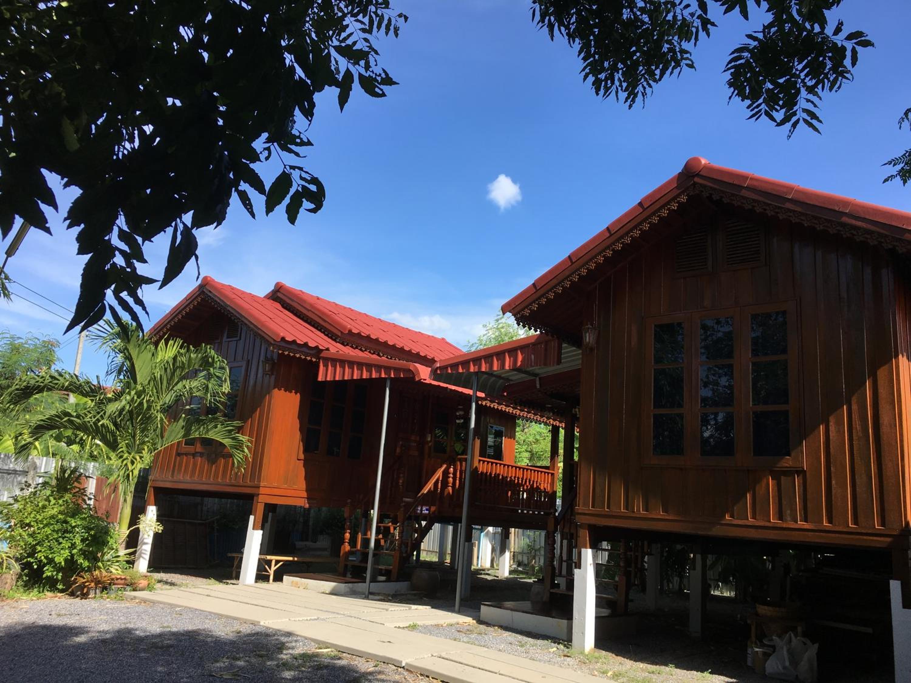 The Little Lopburi Village