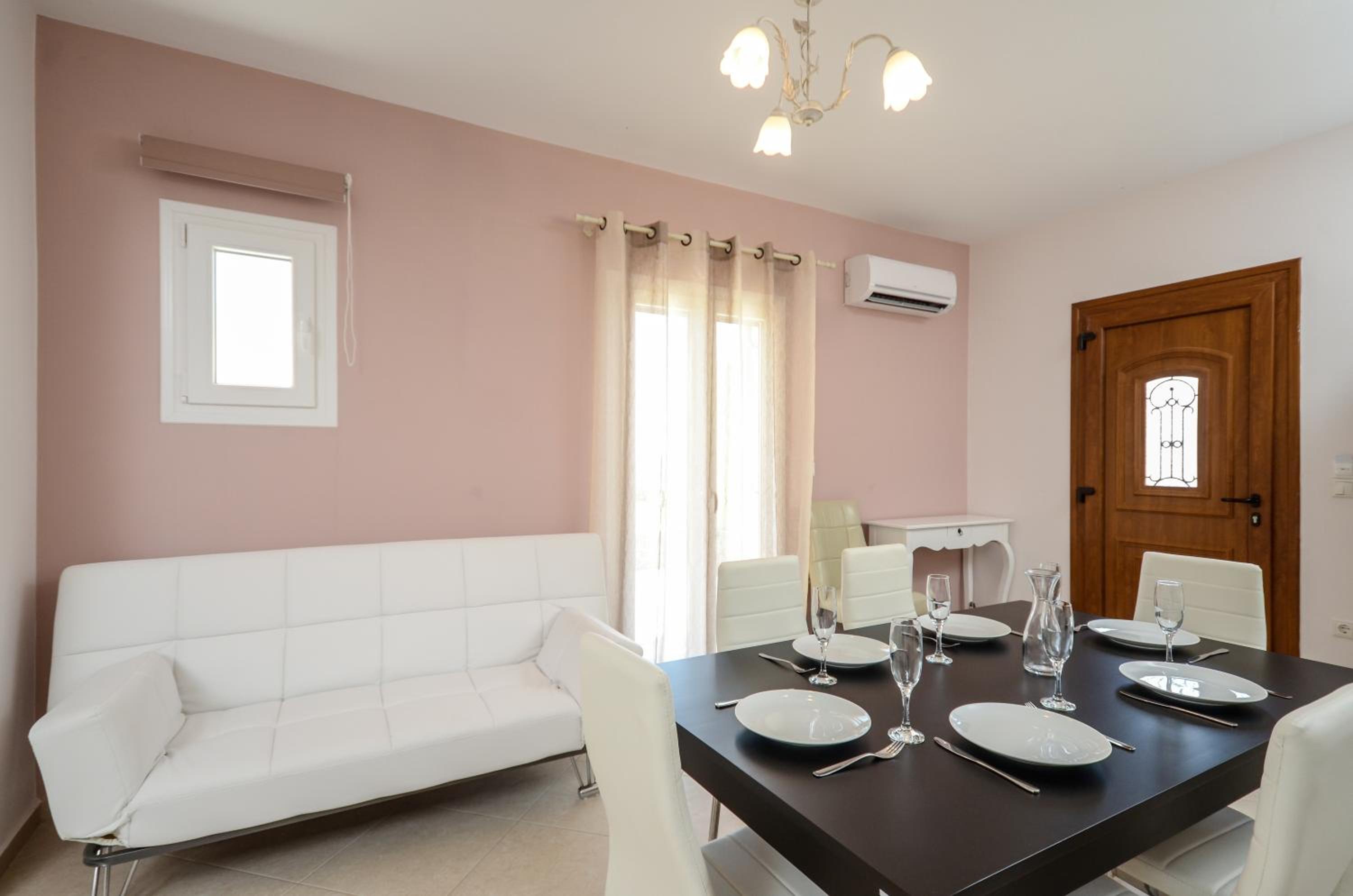 Naxos Luxury Villas