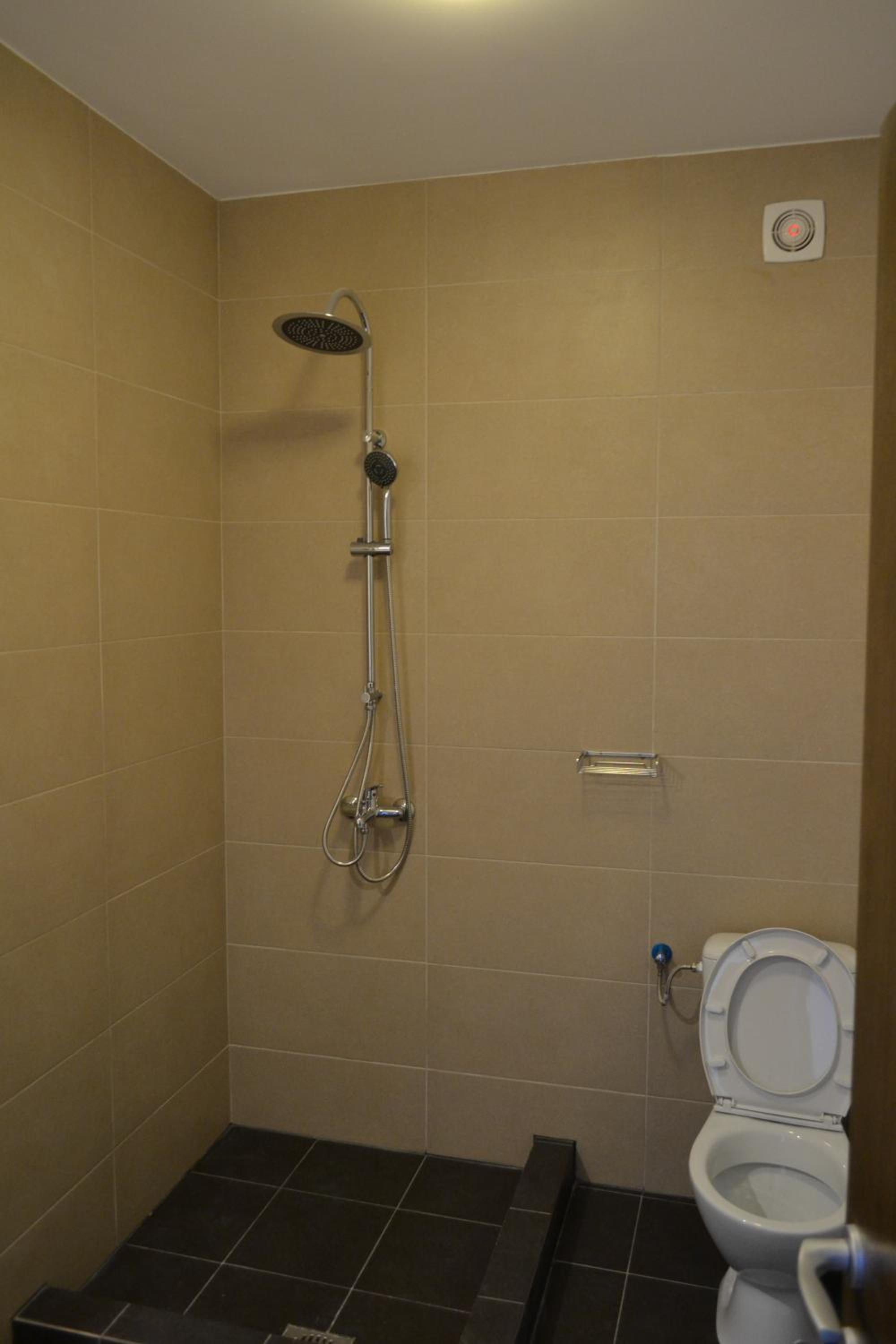Photo 47