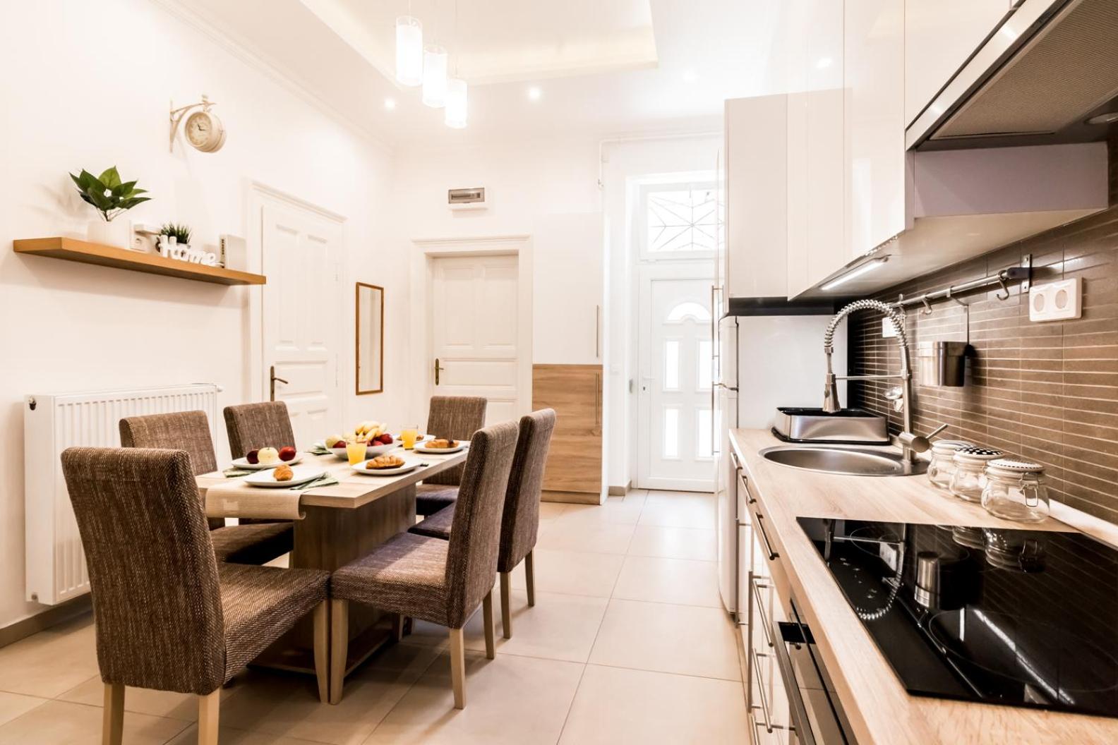 BpR D8 Premier Apartment