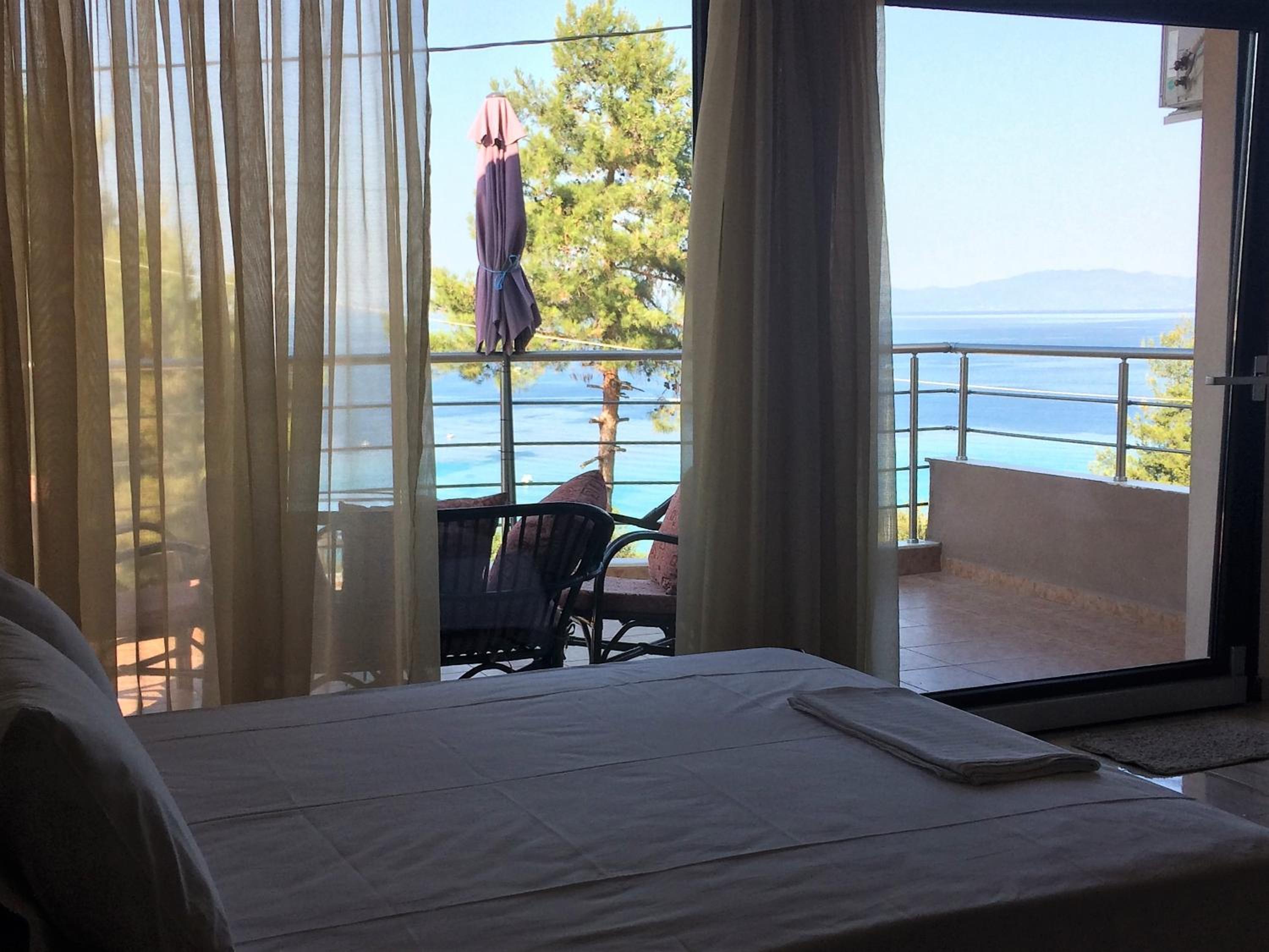 Alba Mare Kallithea