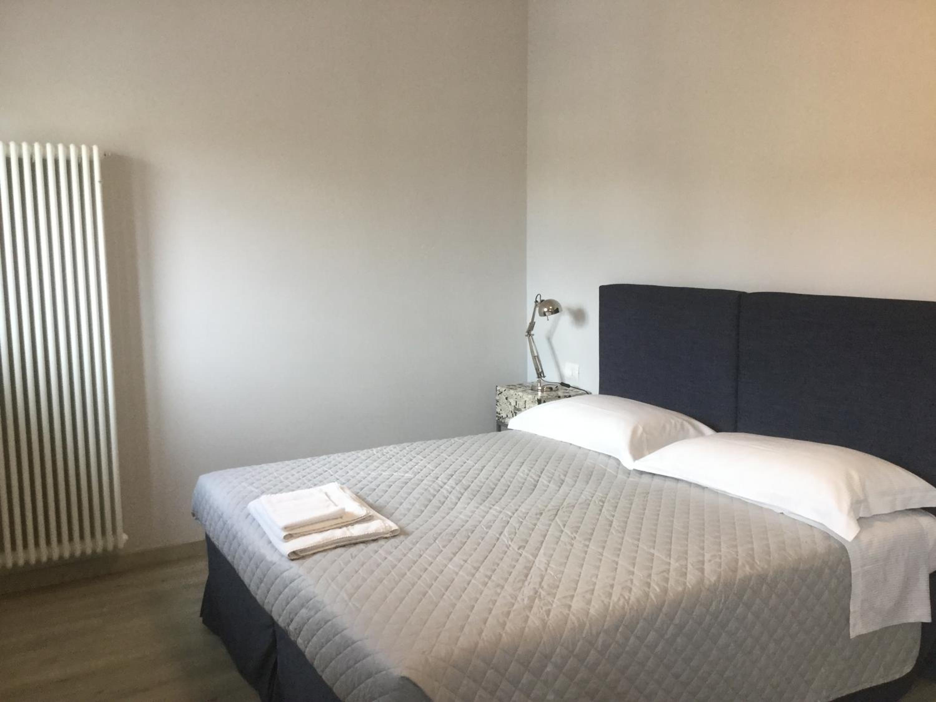 Dimora 16 Rooms & Garden