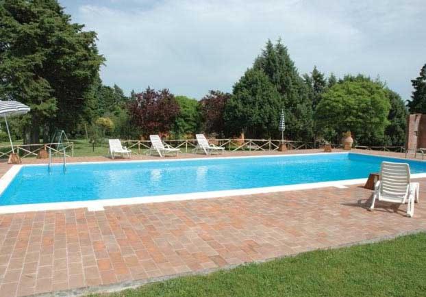 Agritur Villa Osvaldo Castiglione del Lago Perugia Piscina acqua salata possibilità colazione view 5