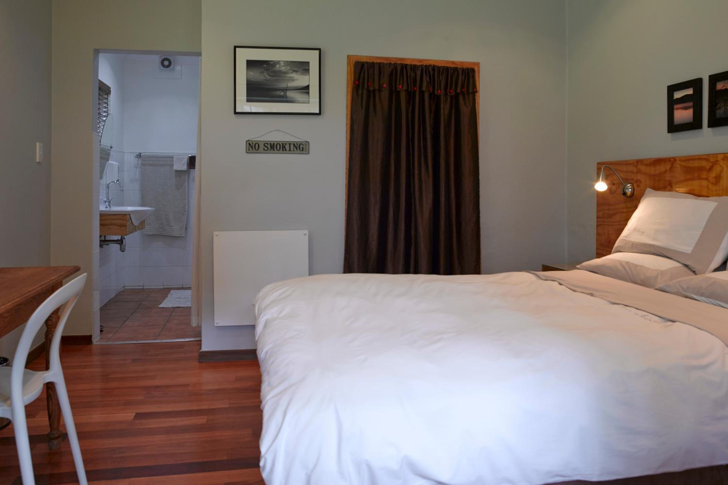 Stirling Legacy House BnB