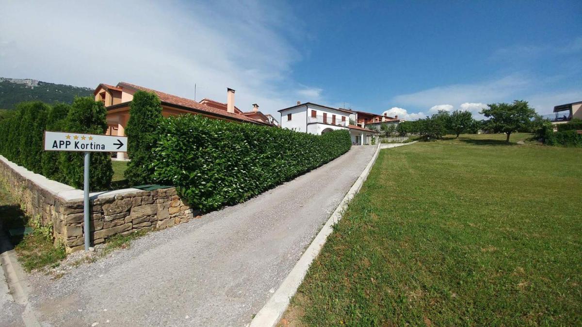 Apartment Kortina view 3