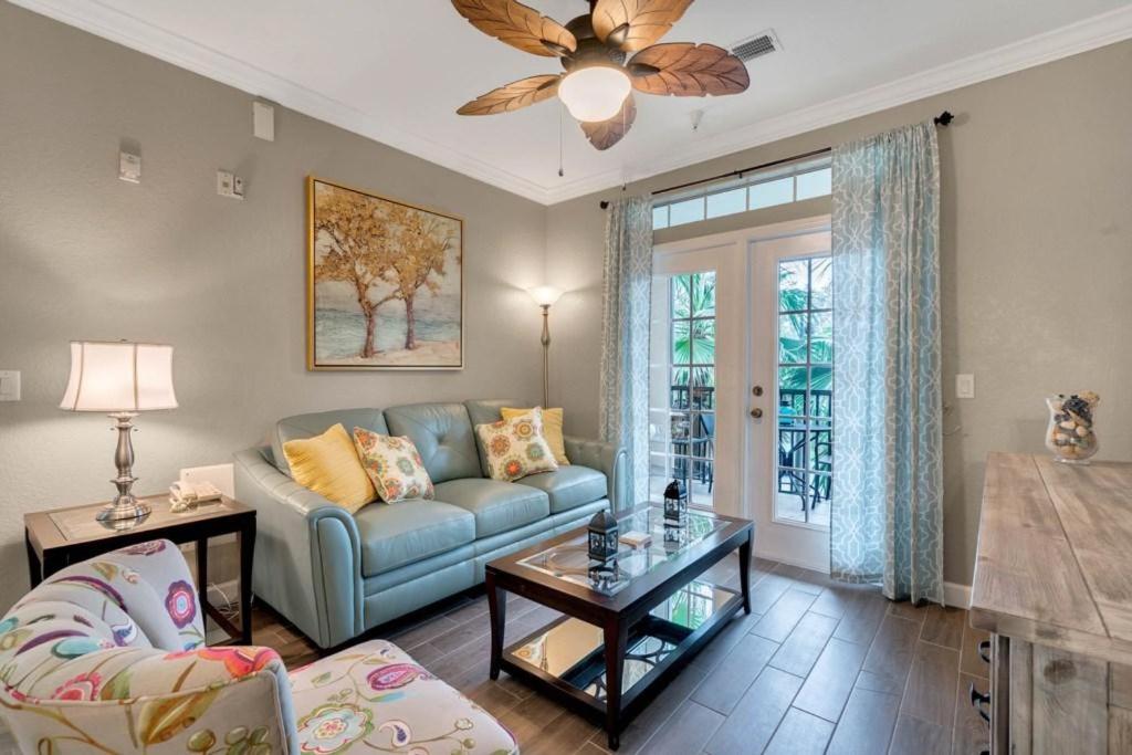 3 bedrooms condo with resort amenties Tuscana