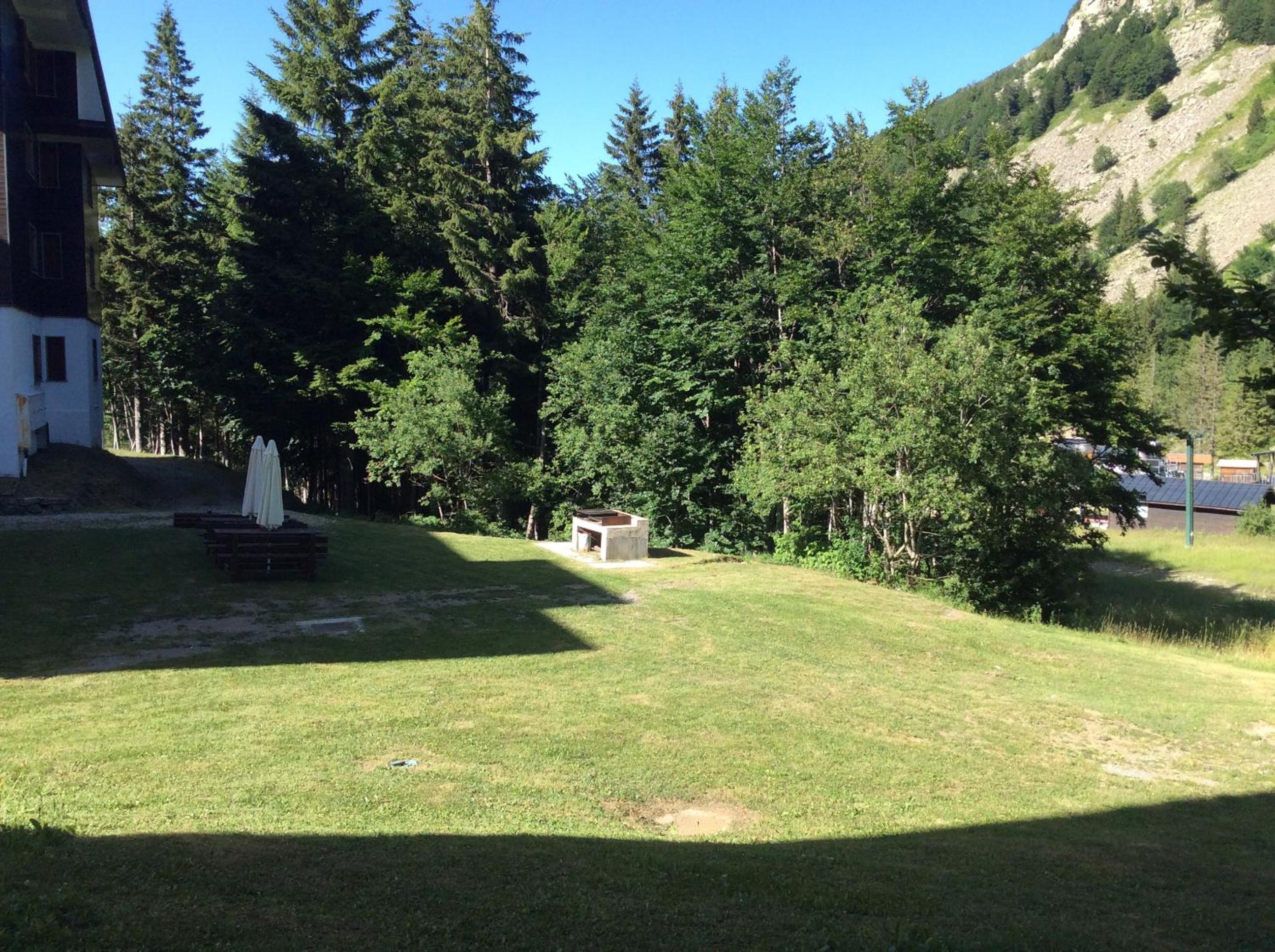 Photo 32