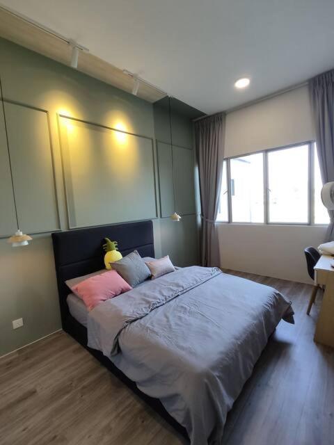 Near Kuching Airport Liberty Grove Apartment