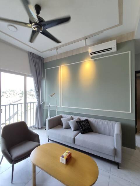 Near Kuching Airport Liberty Grove Apartment