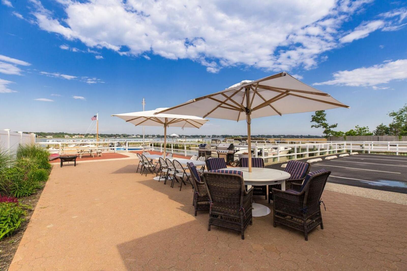 Colonial Shores Resort