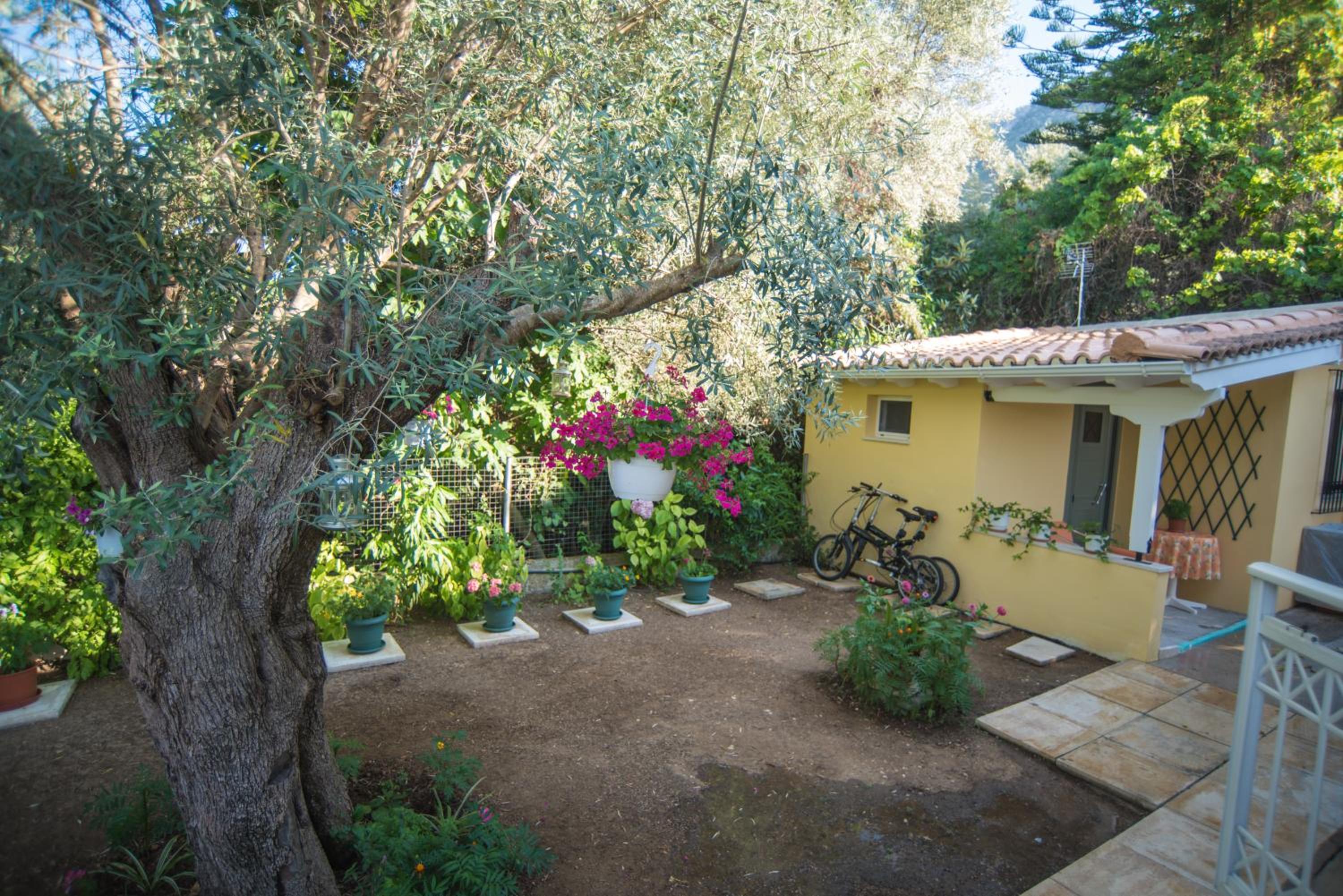 Lefkada Summer House near the beach