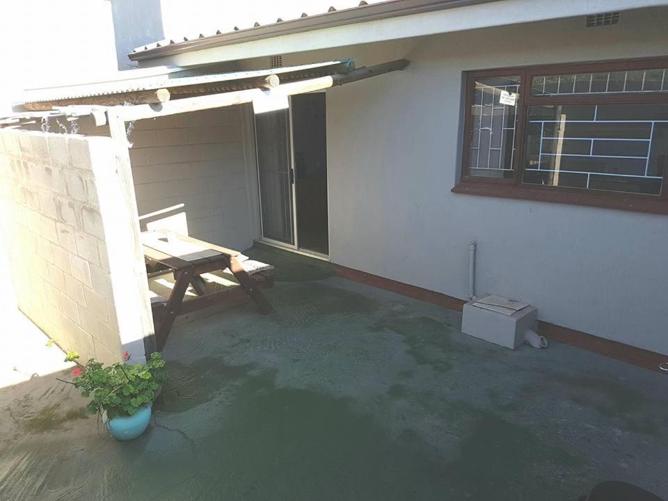 Seagulls Guest House