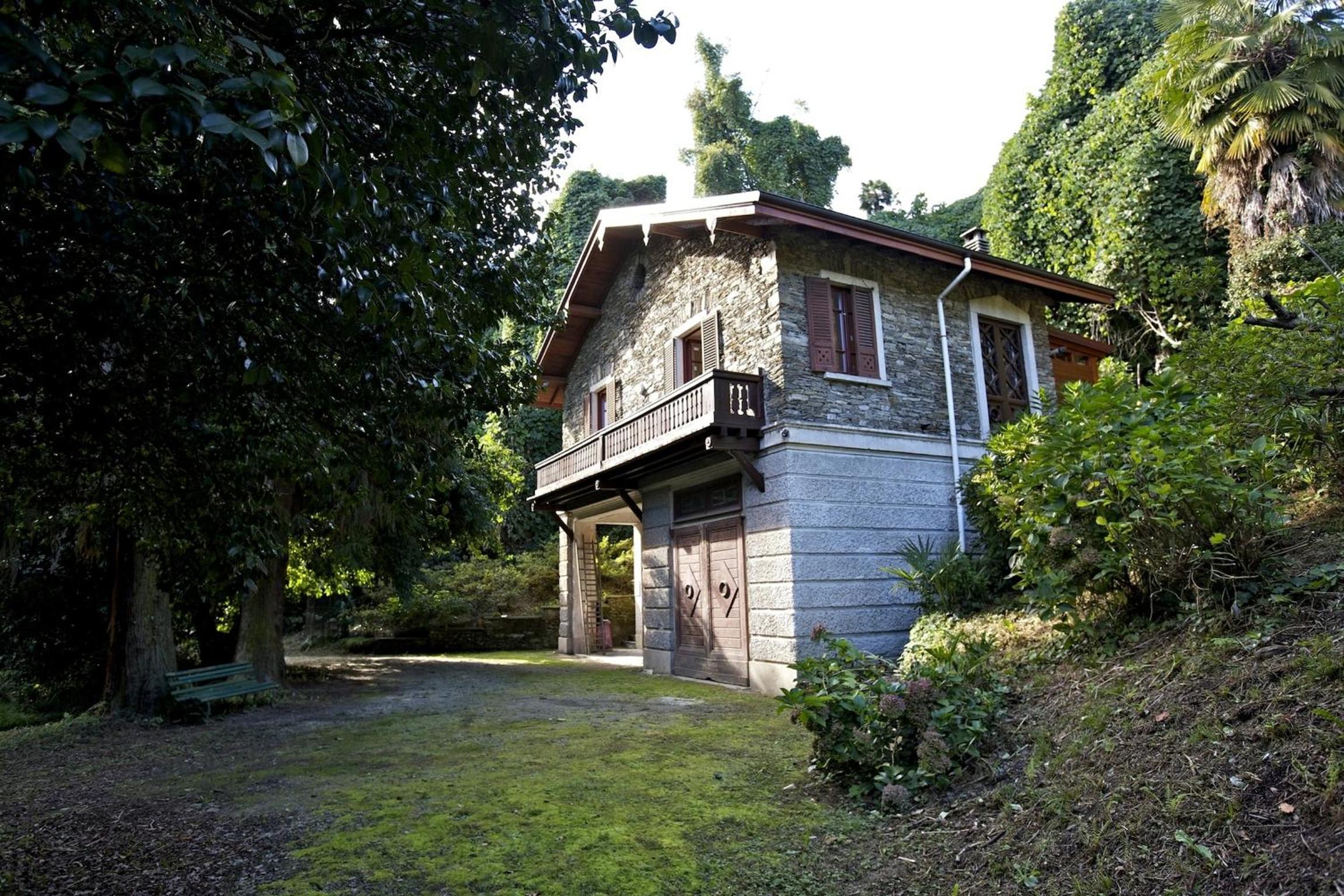Photo 19