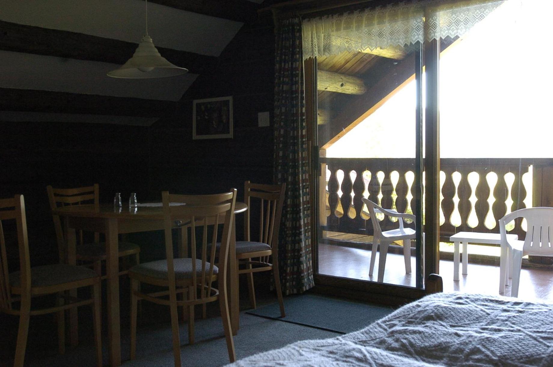 Nakiska Bear Ranch