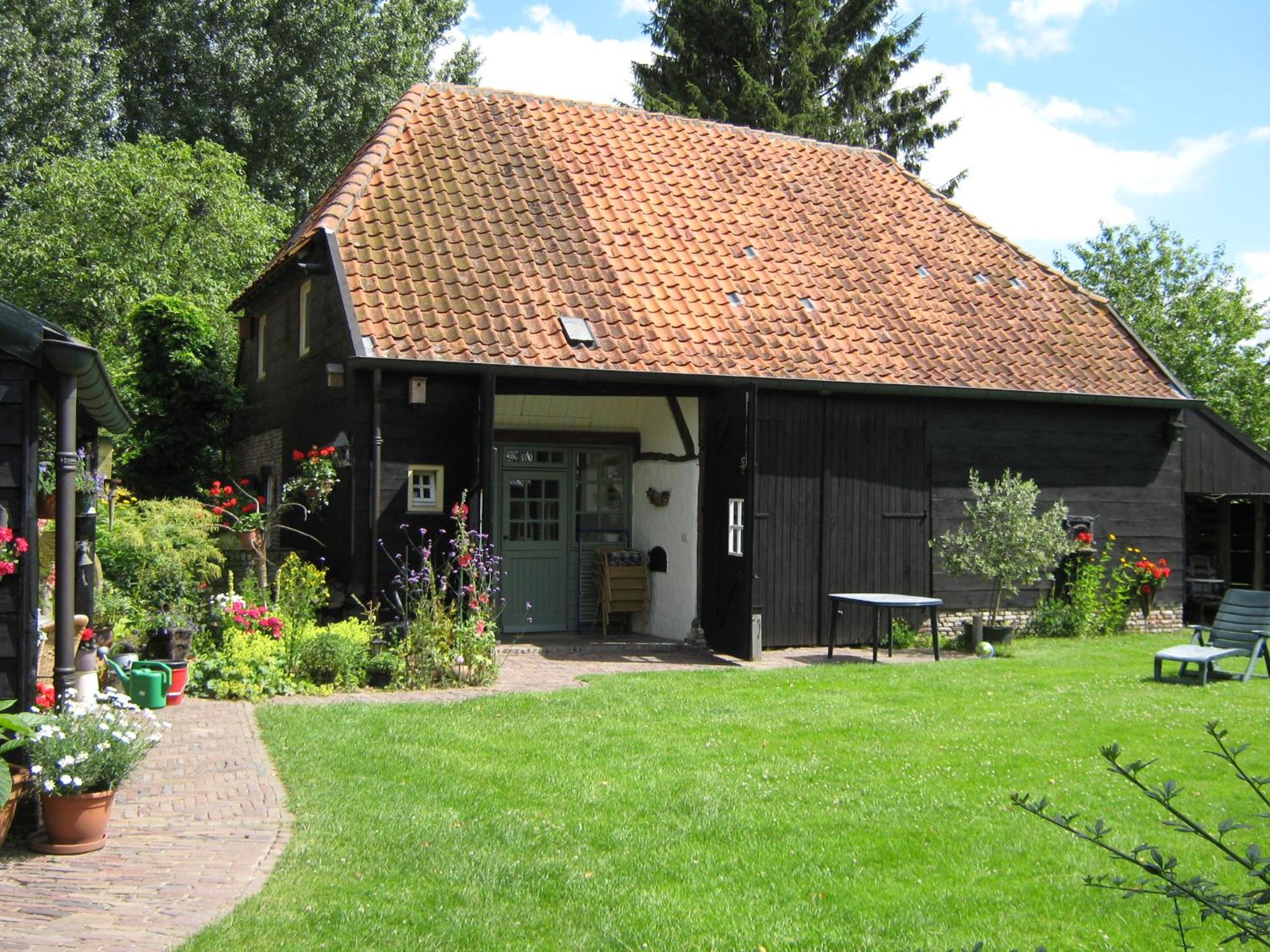 Photo 18