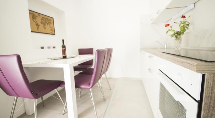 Apartman Neyra 3 view 4