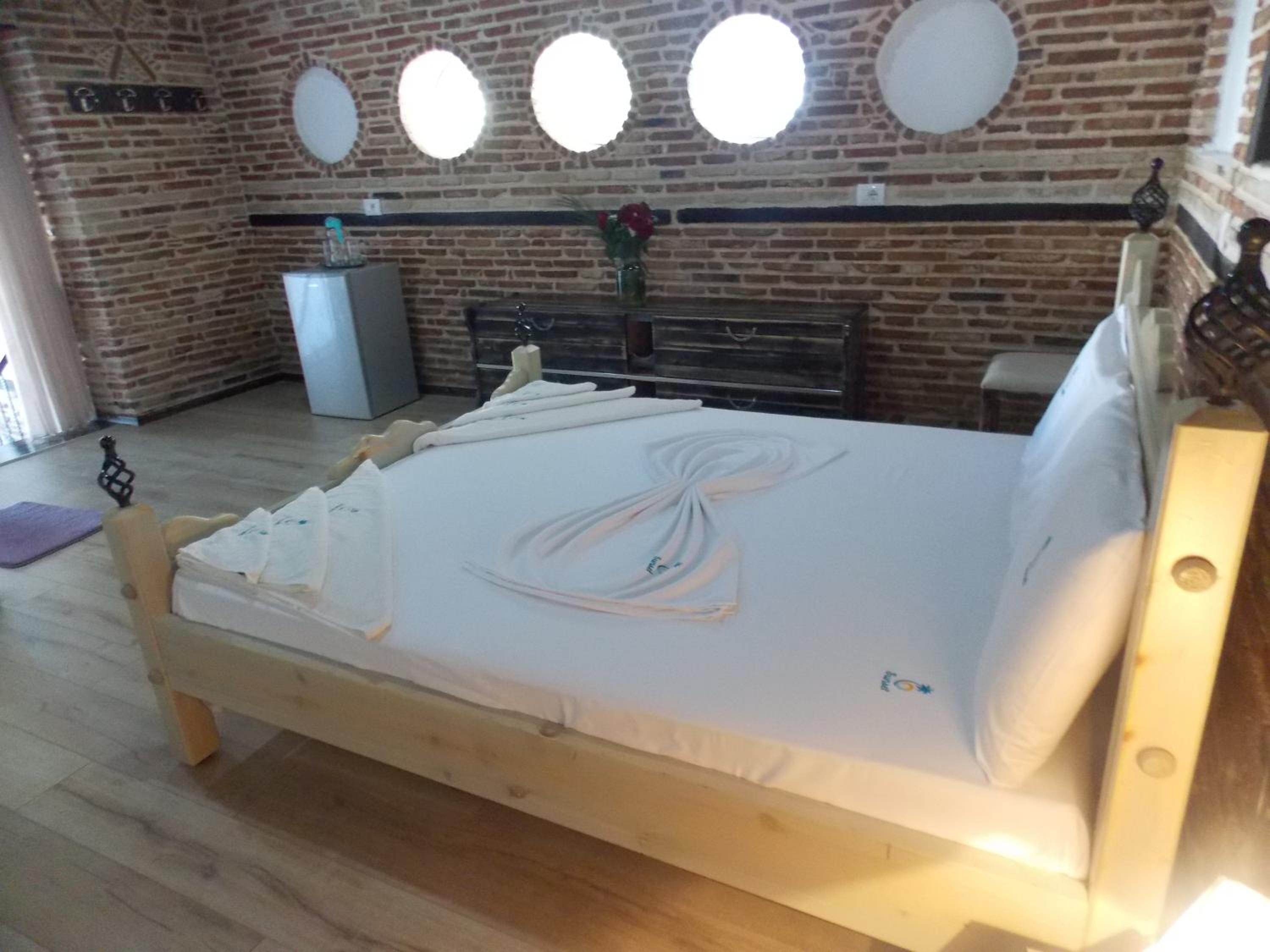 Sunset Suites