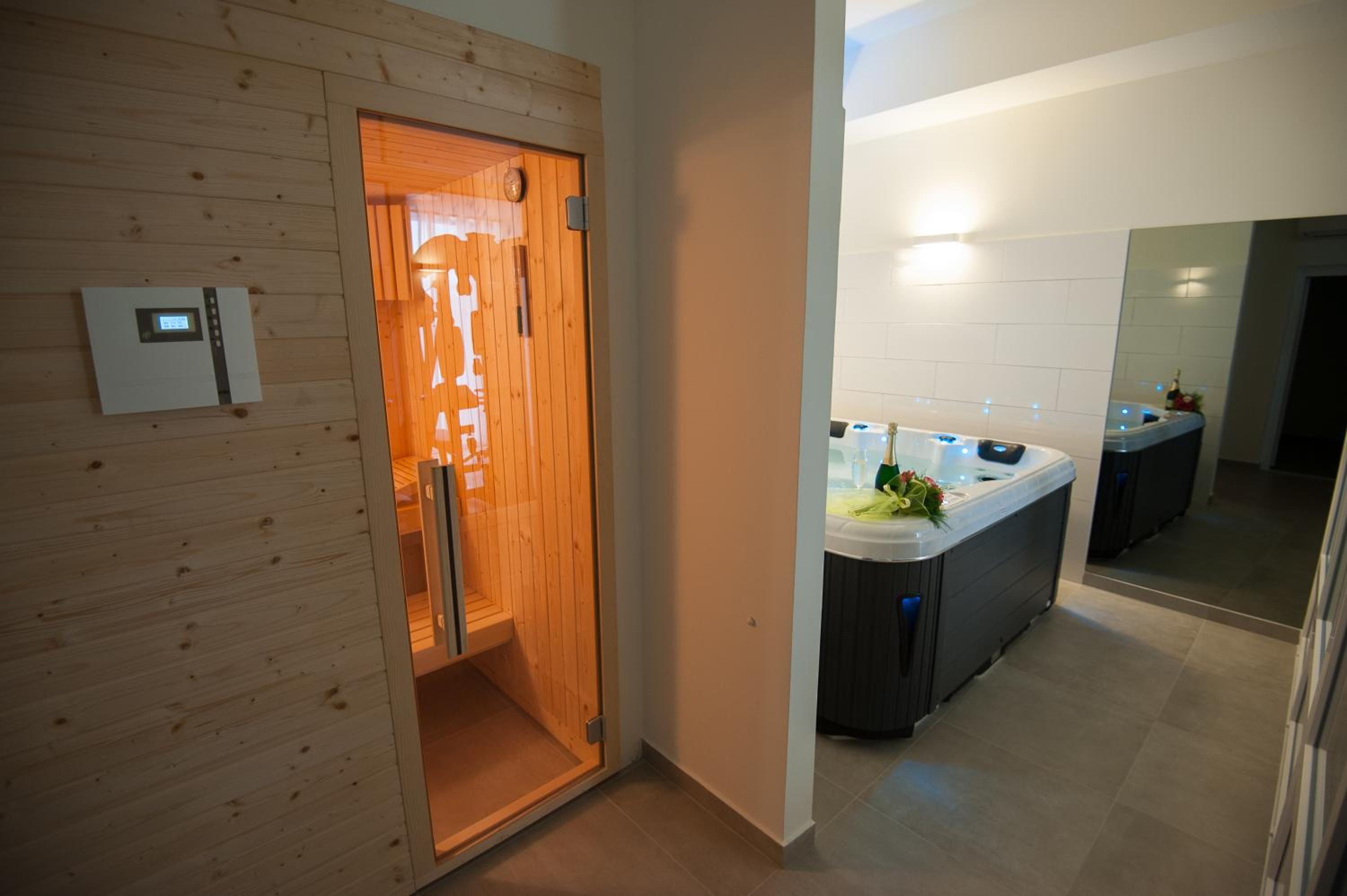Seaside Luxury Suites