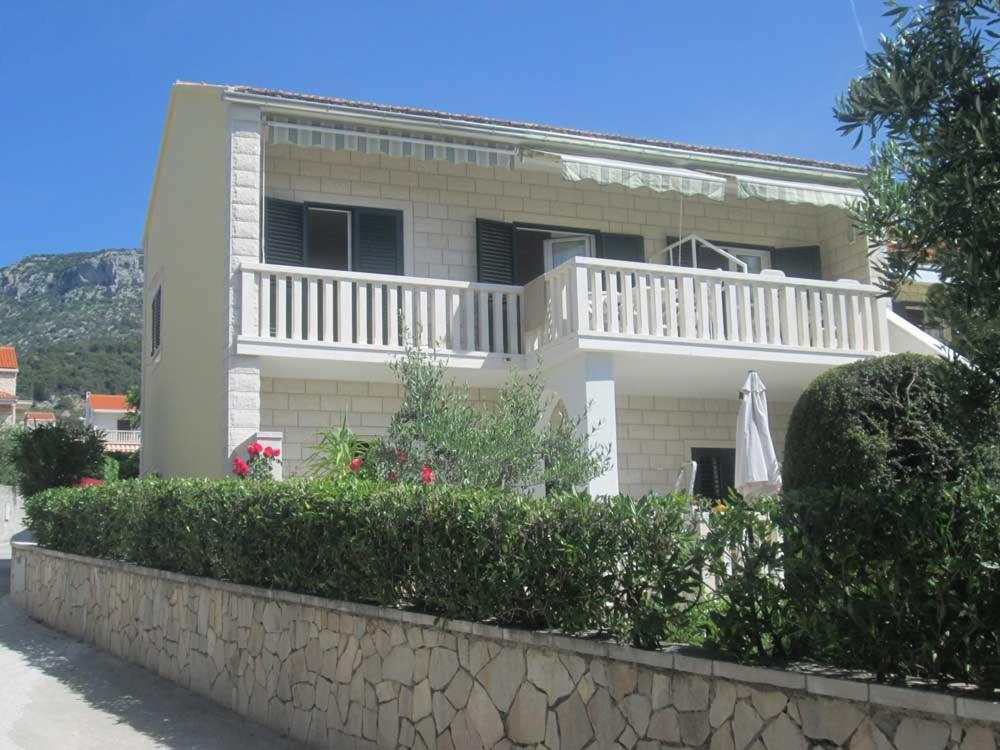 Villa Fontana Apartment Olive