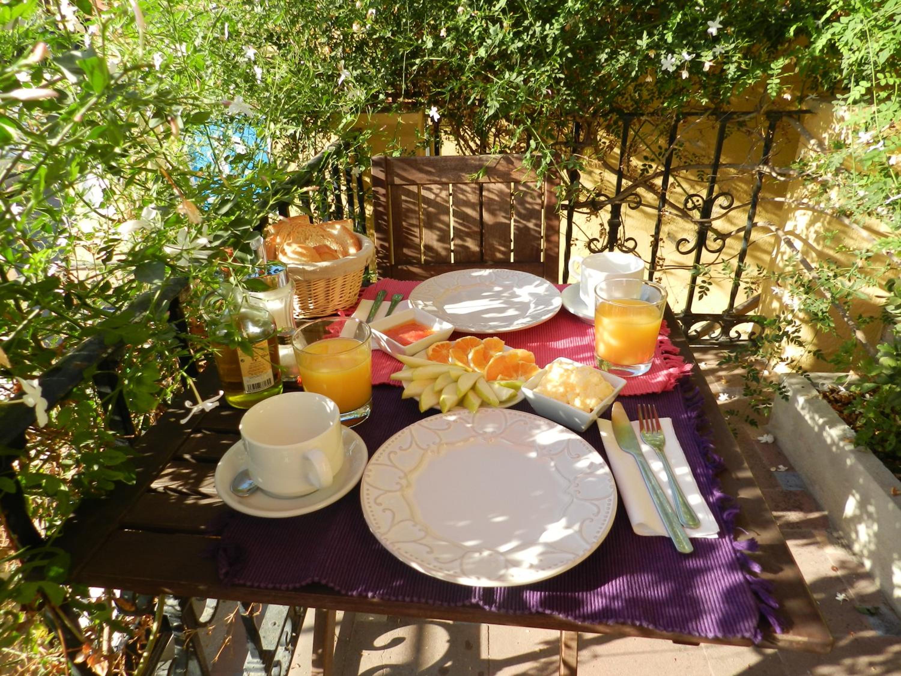 Villa Alicia Guest House