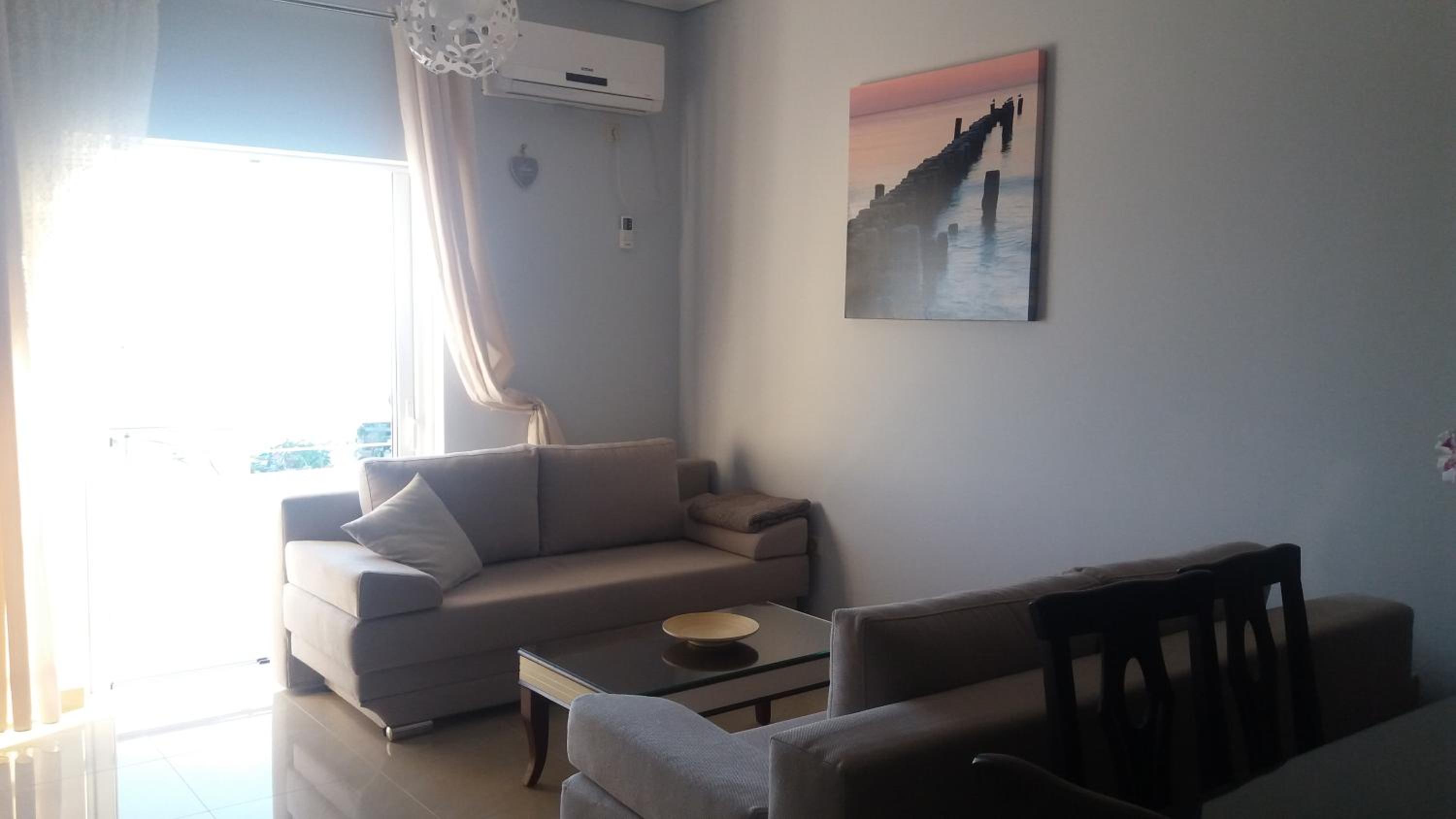Anna Apartments