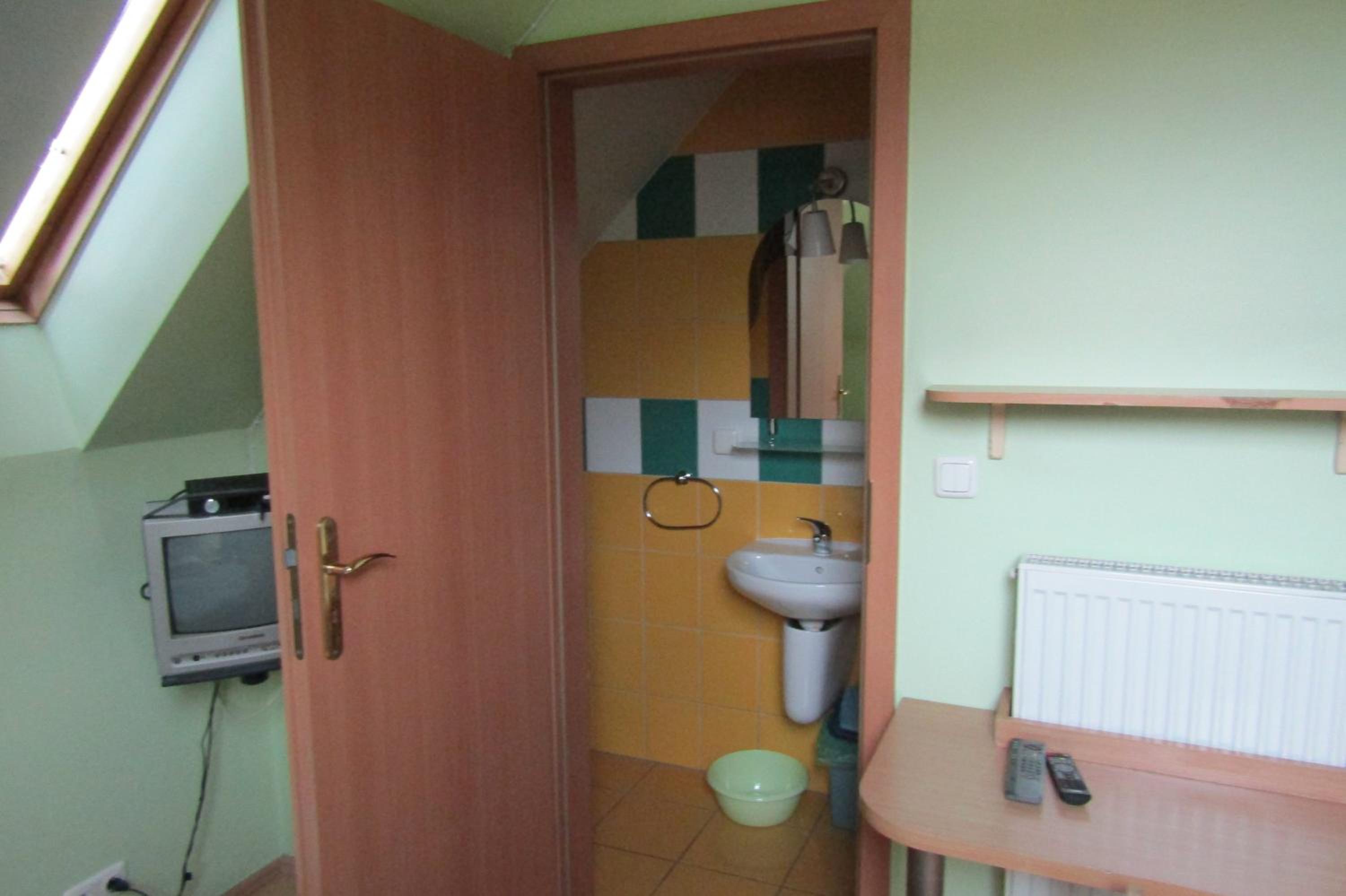 Photo 51