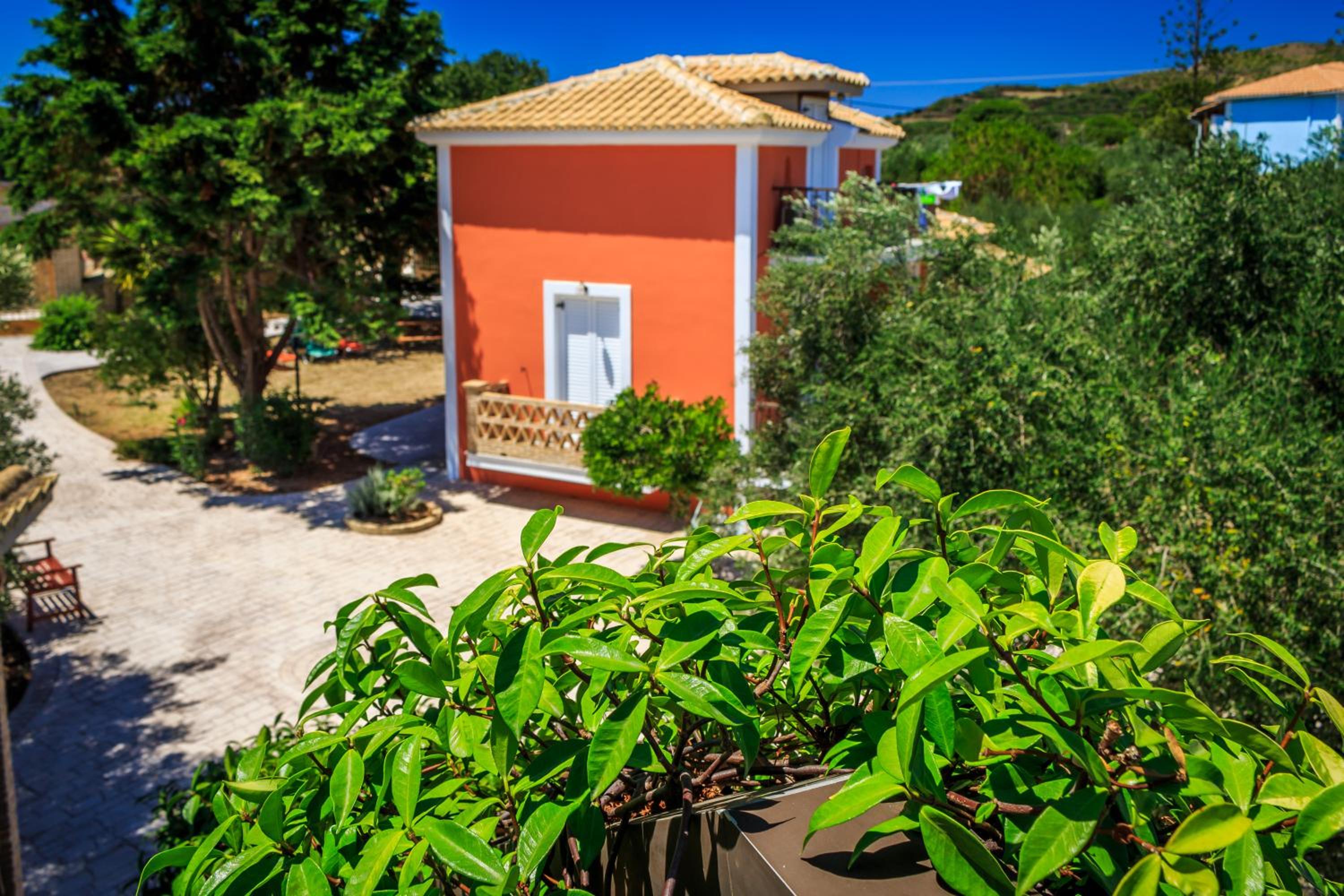Porto Gerakas Villas