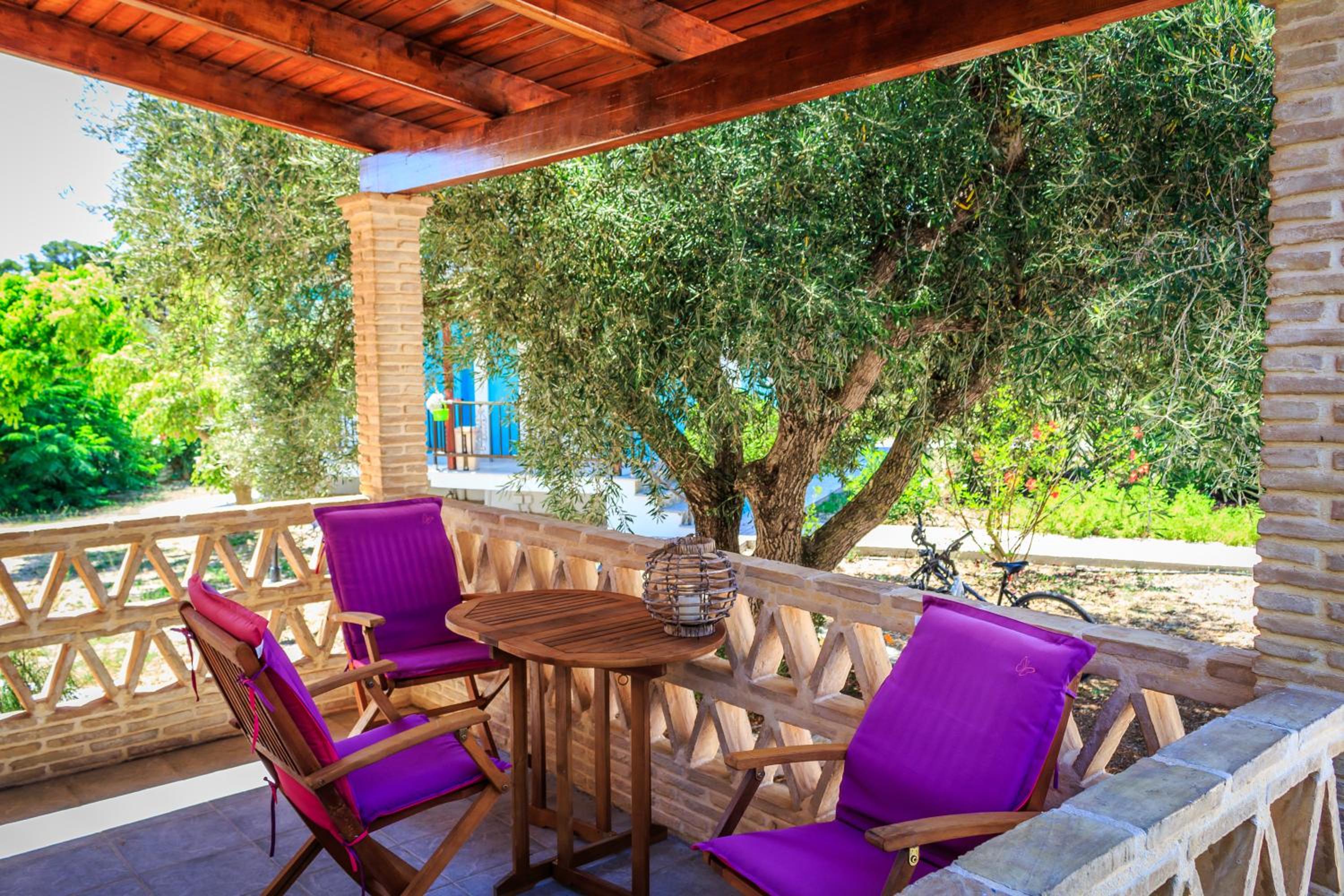 Porto Gerakas Villas