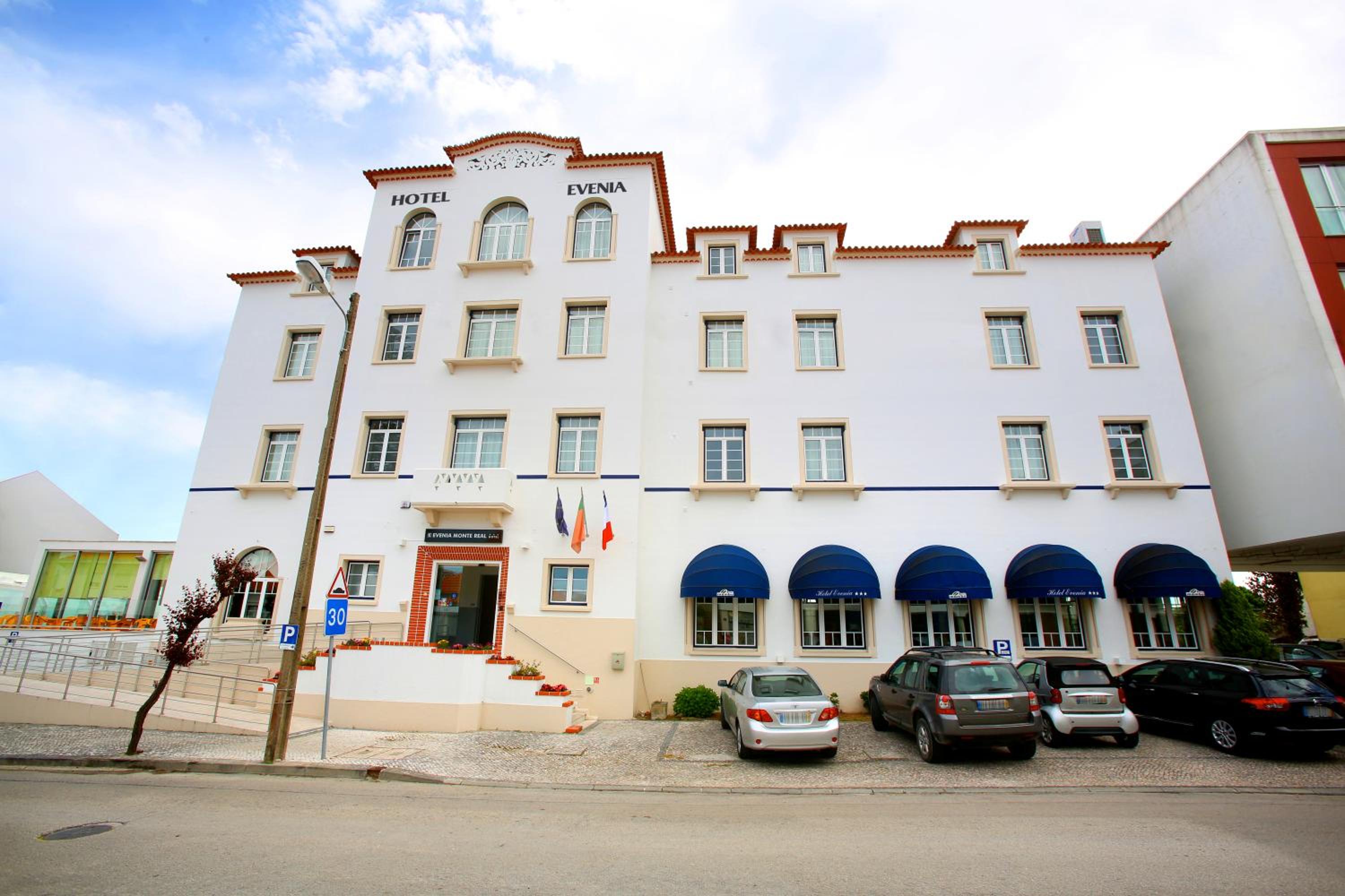 Hotel Evenia Monte Real - Image 1