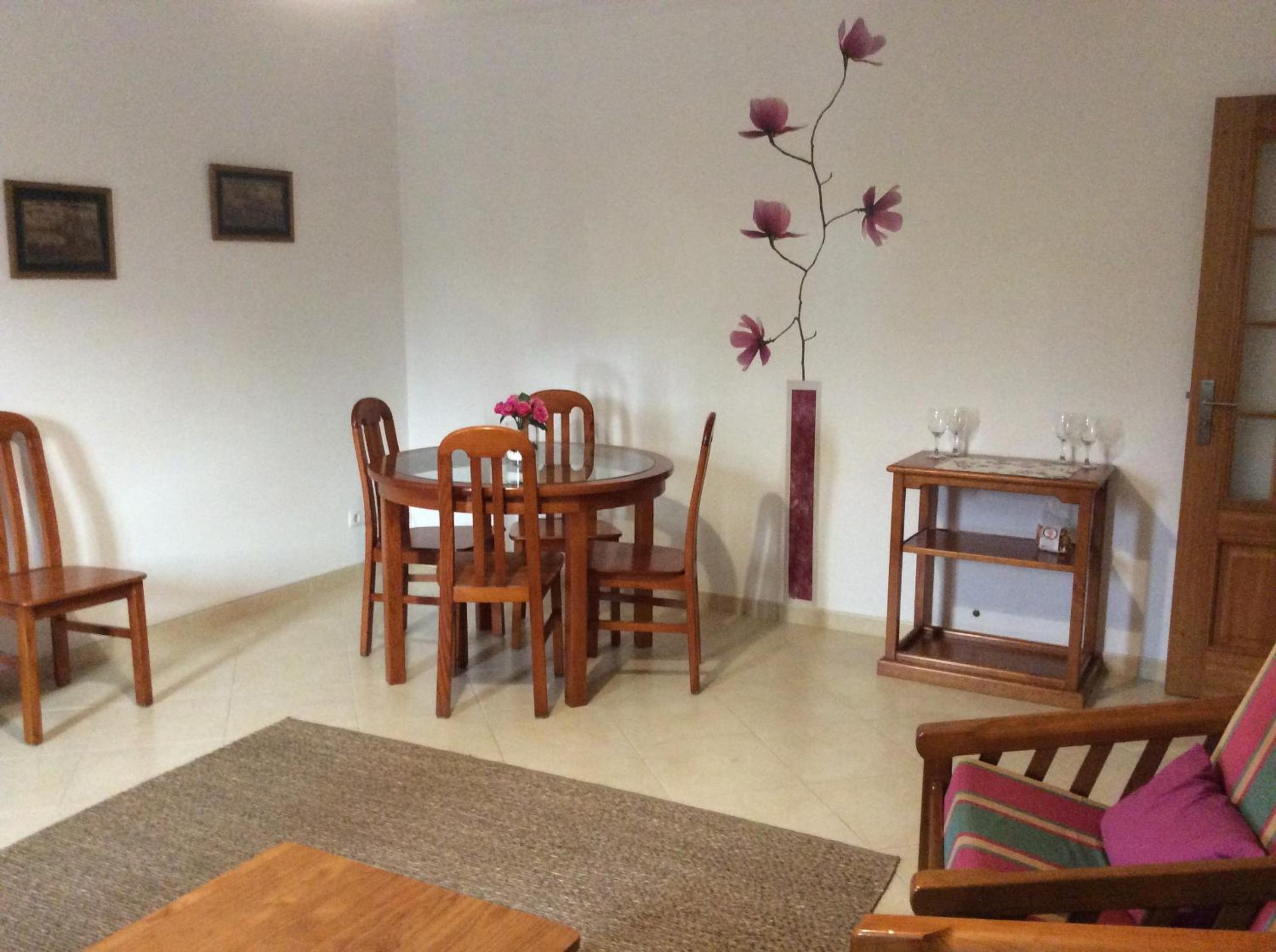 Nice apartment near Faro's airport view 5