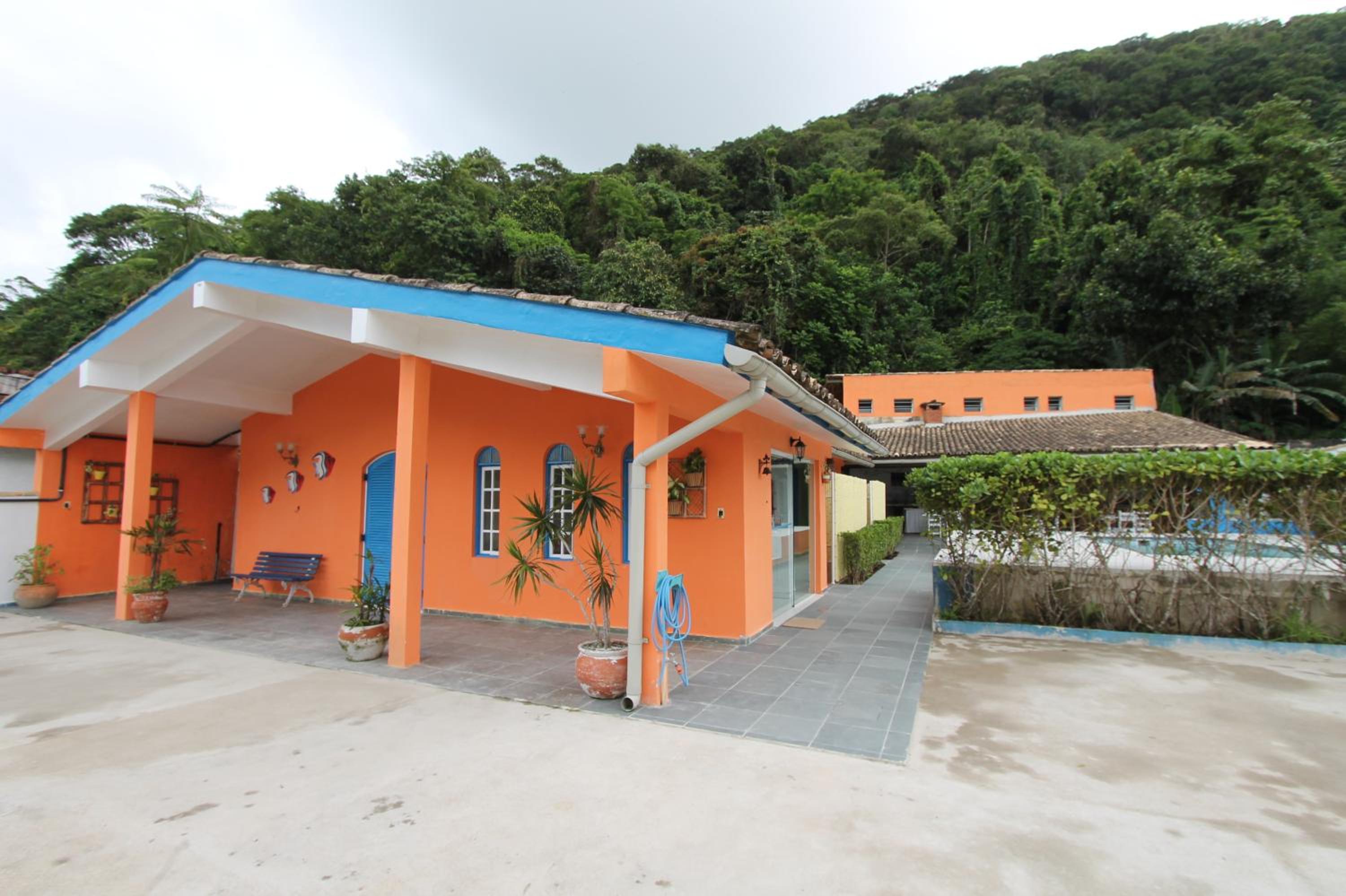 Pousada Porto Paraiso, o seu Paraíso Escondido no Guarujá