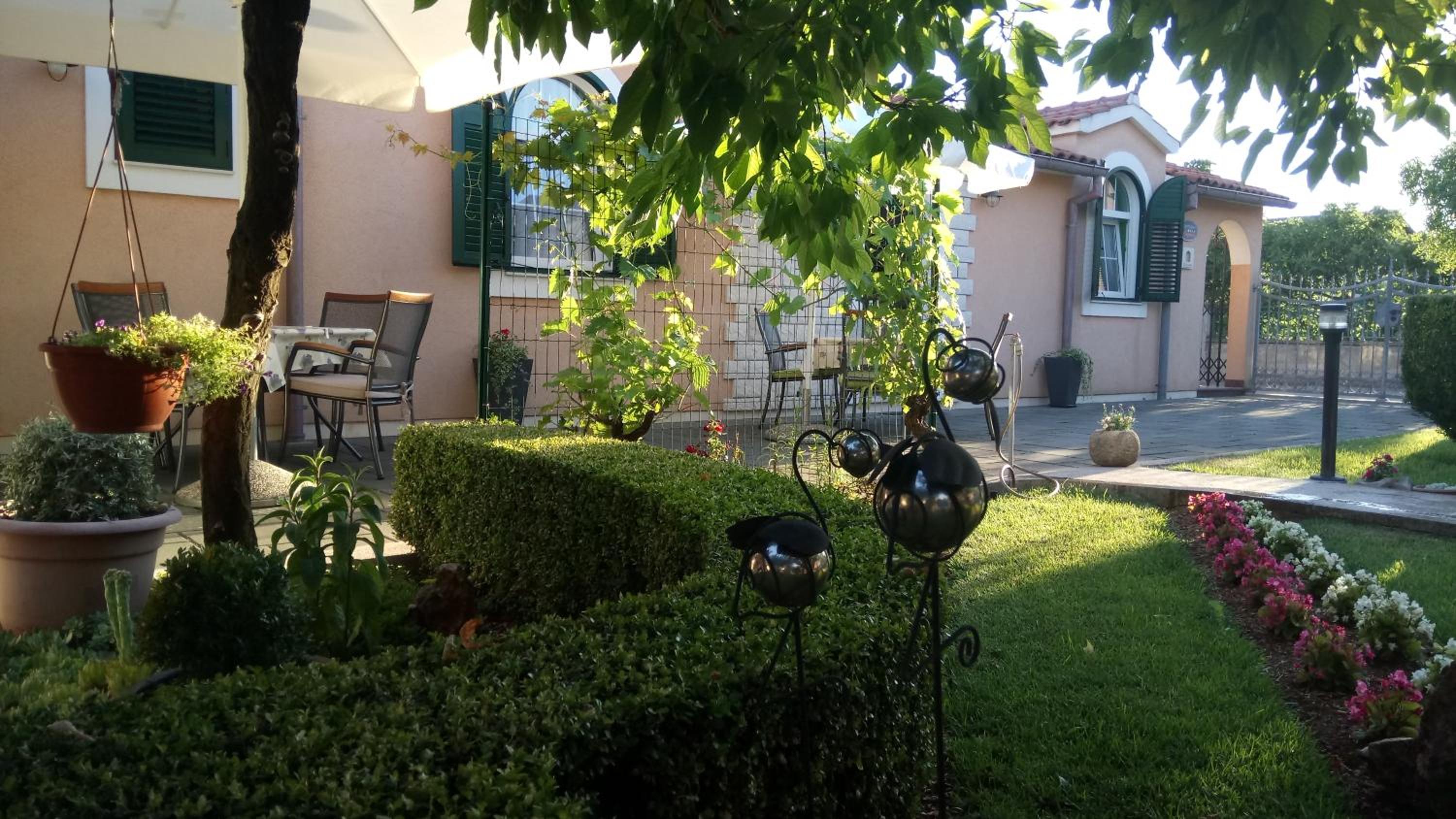 Apartments Lupus