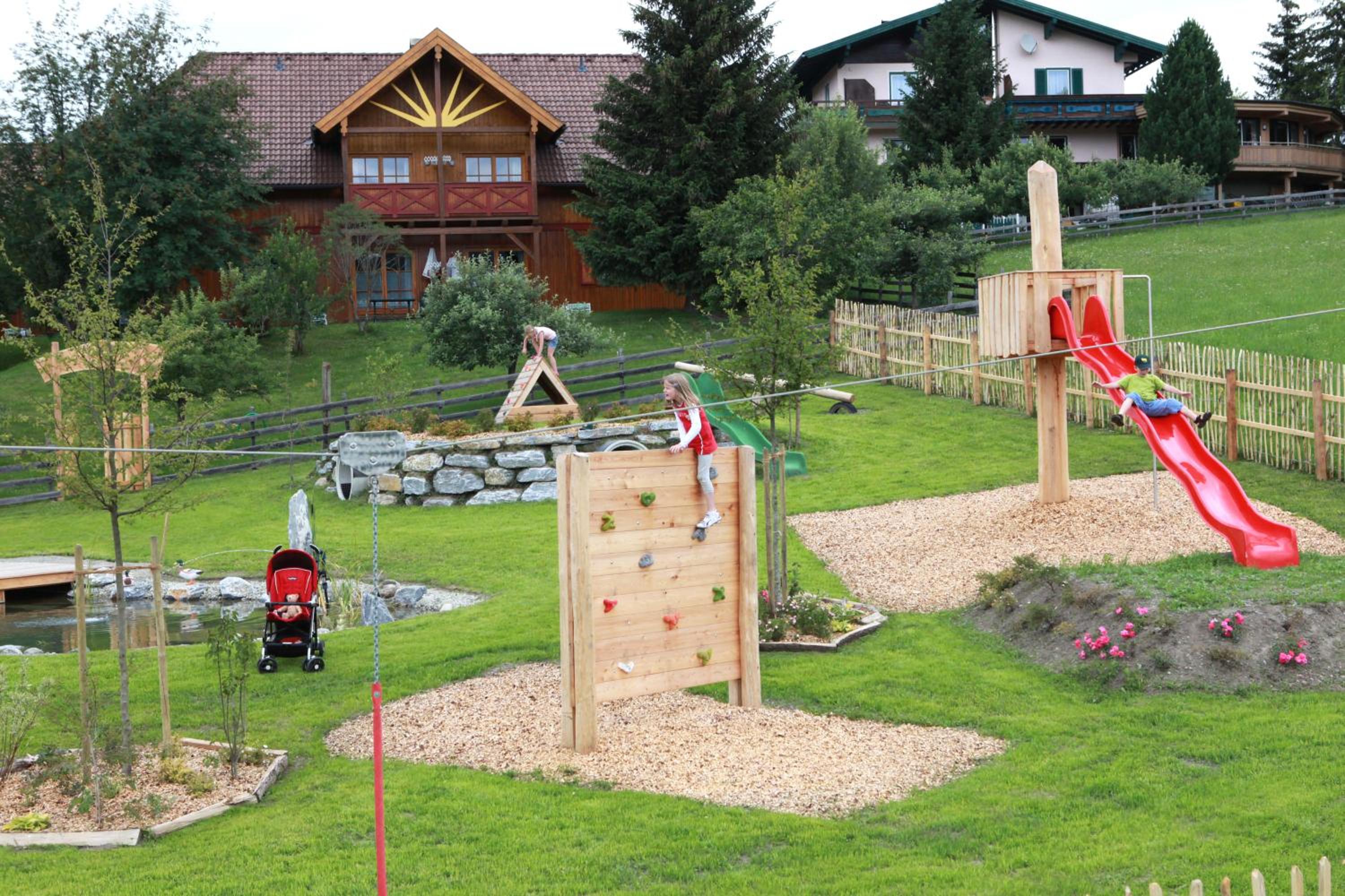 Familien-Appartements Örglwirt's Gut