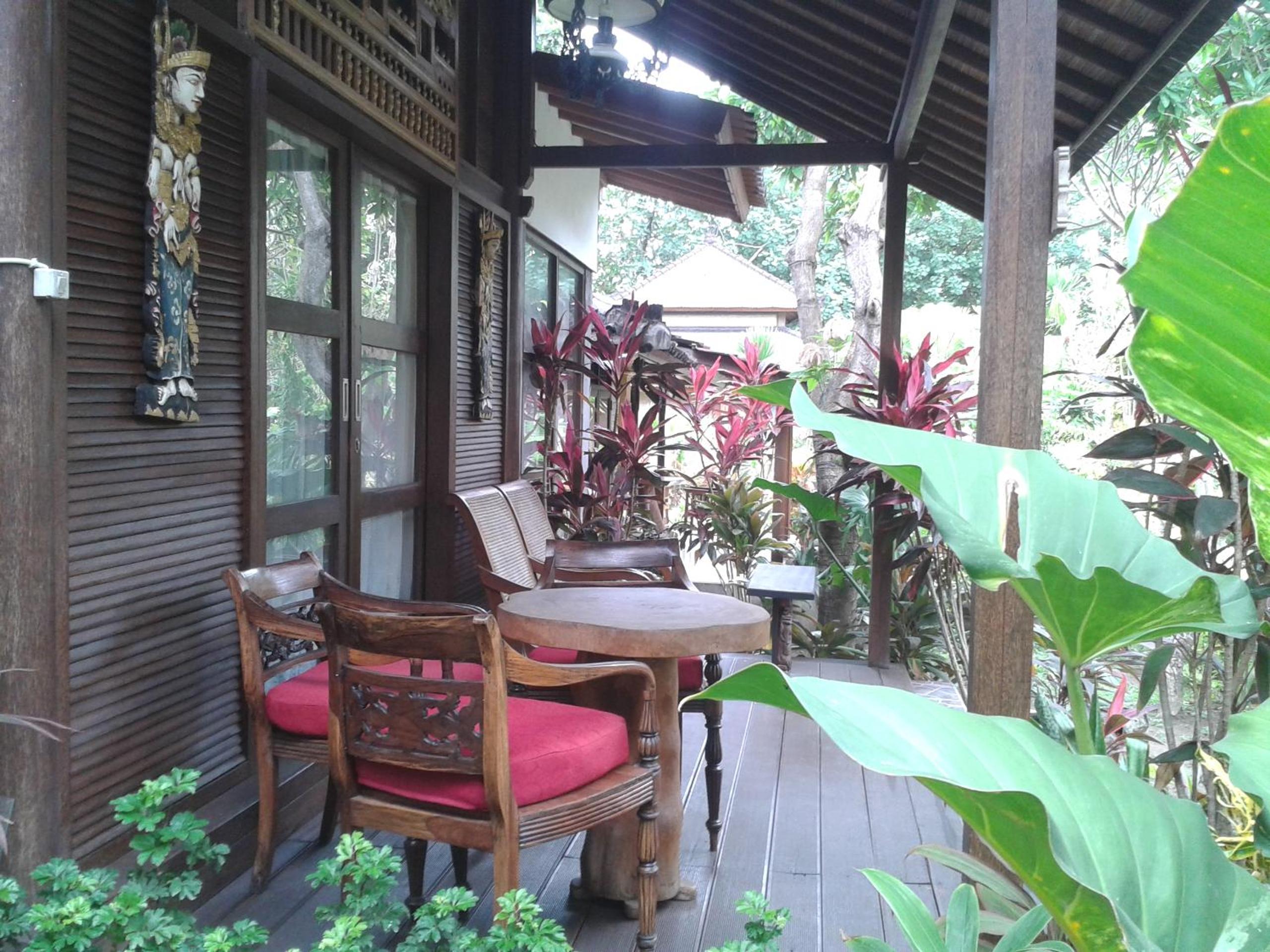 Gazebo Beach Hotel
