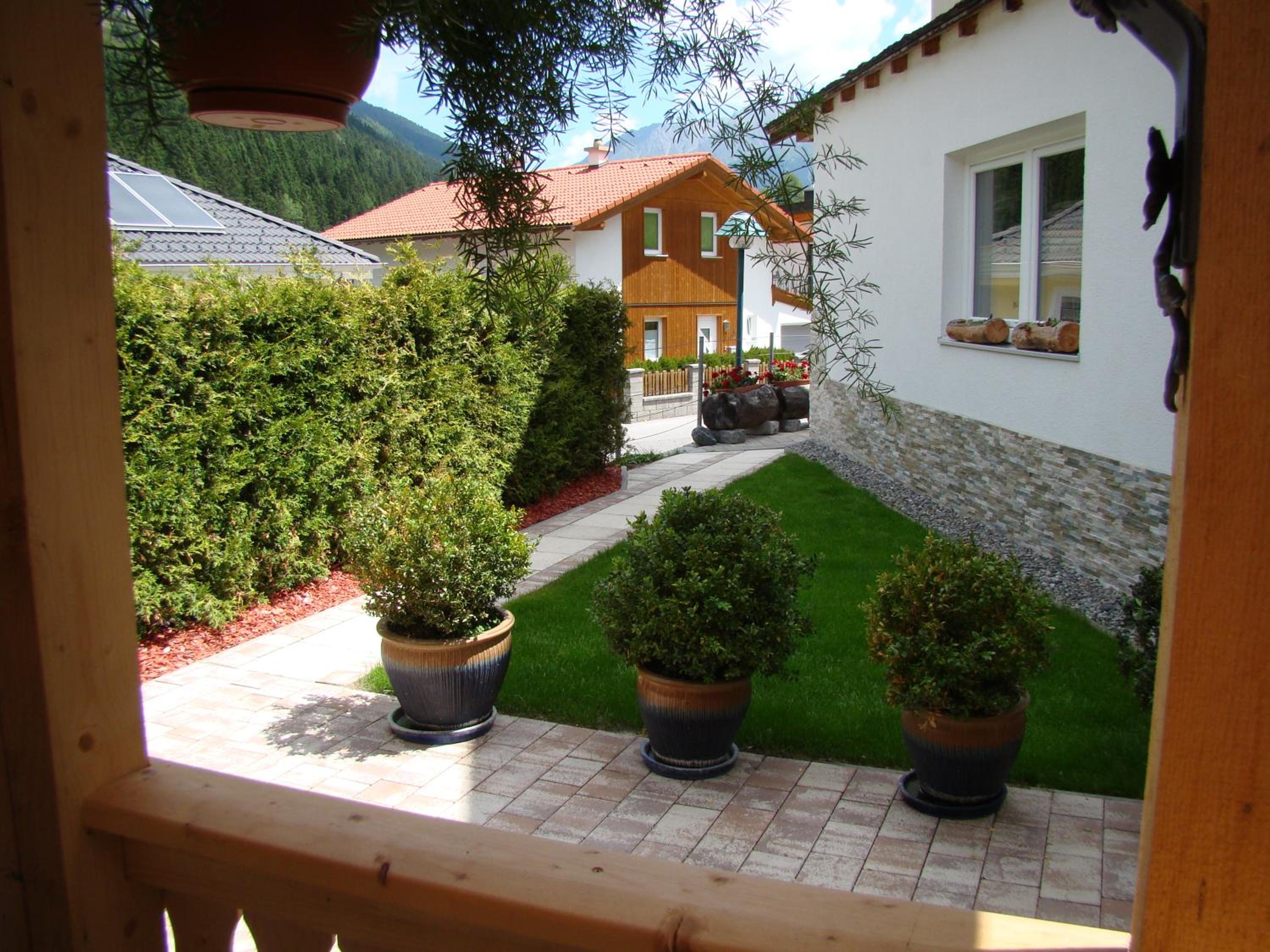Photo 16