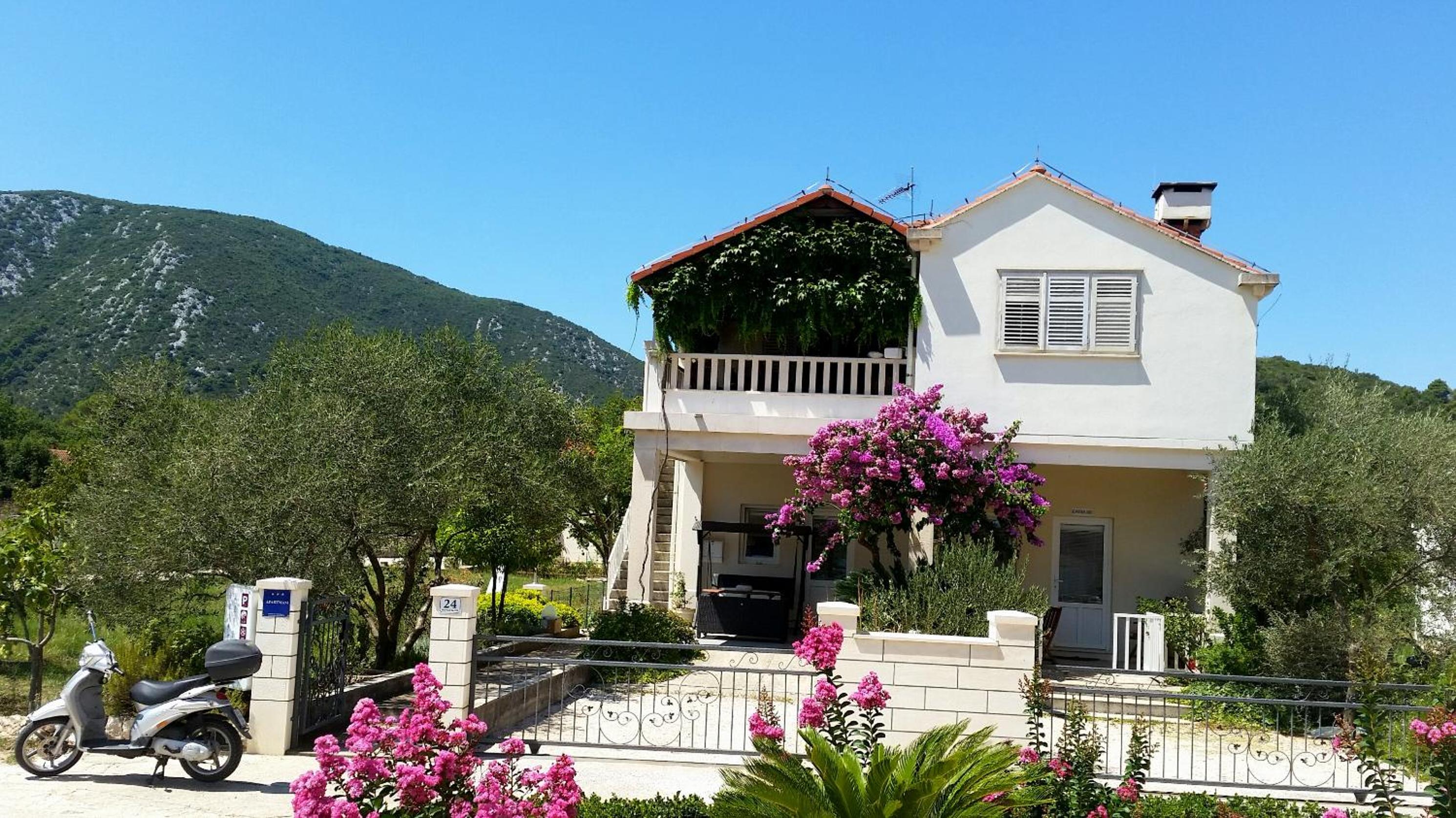 Apartments Marita view 2