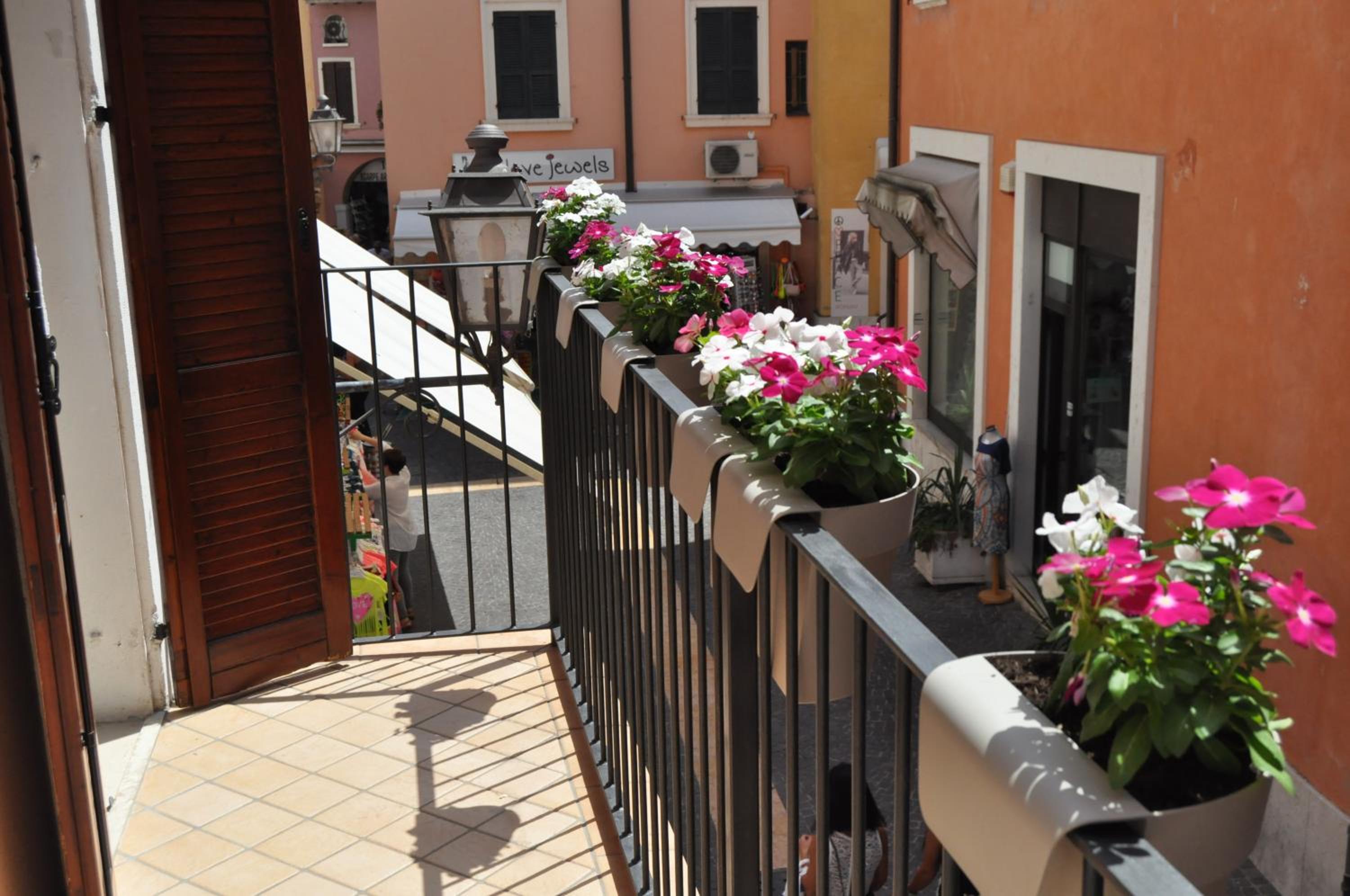 Le Finestre sul Borgo Rooms
