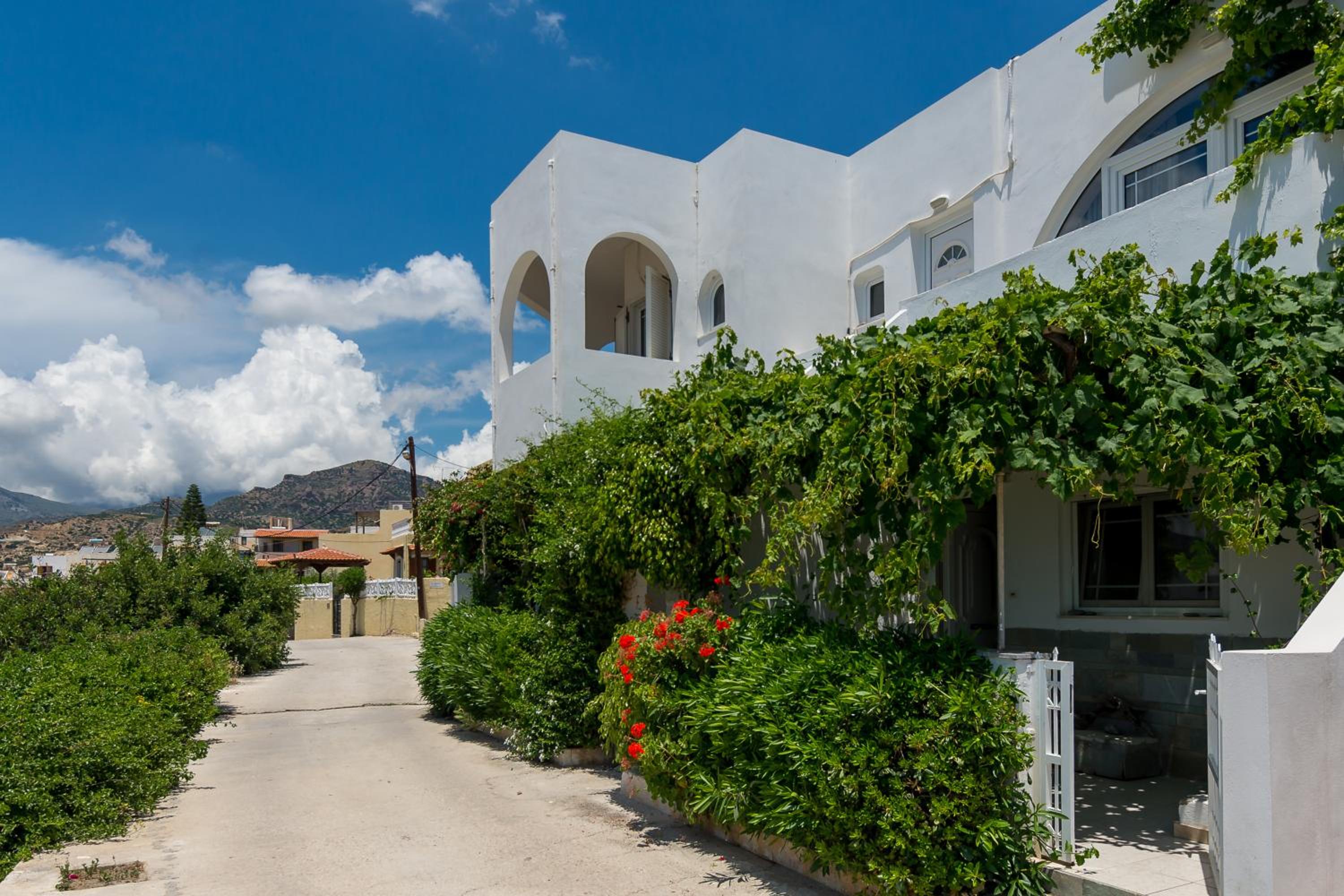 Crete Essence Villas - Makrygialos view 4