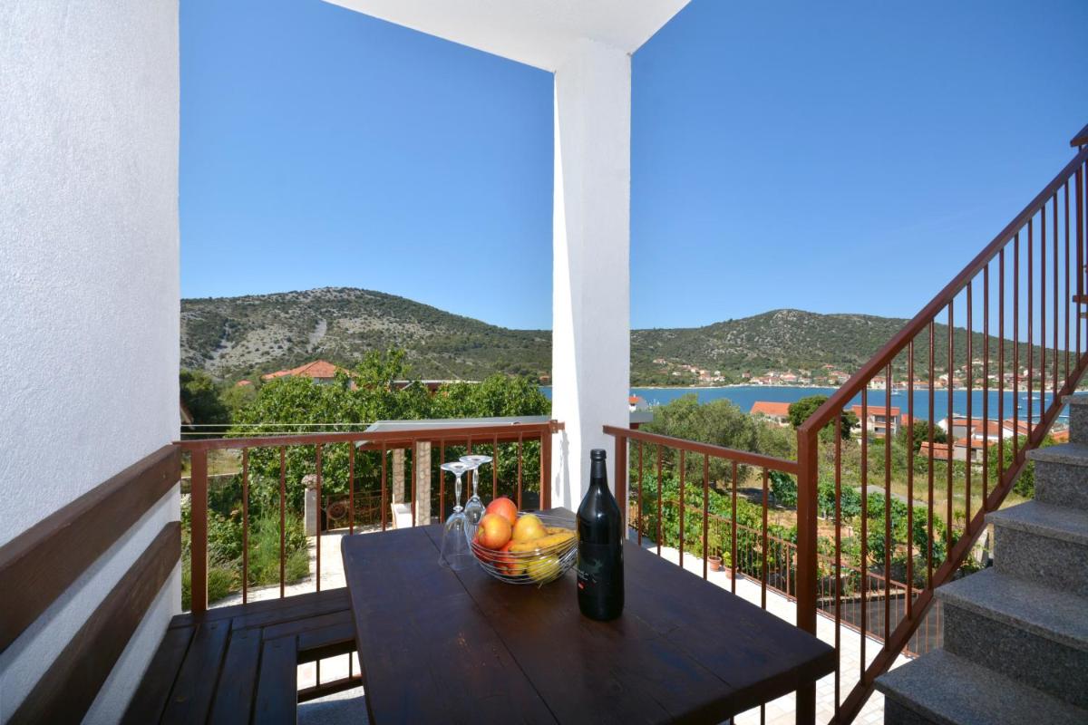 Apartments Franjić view 5