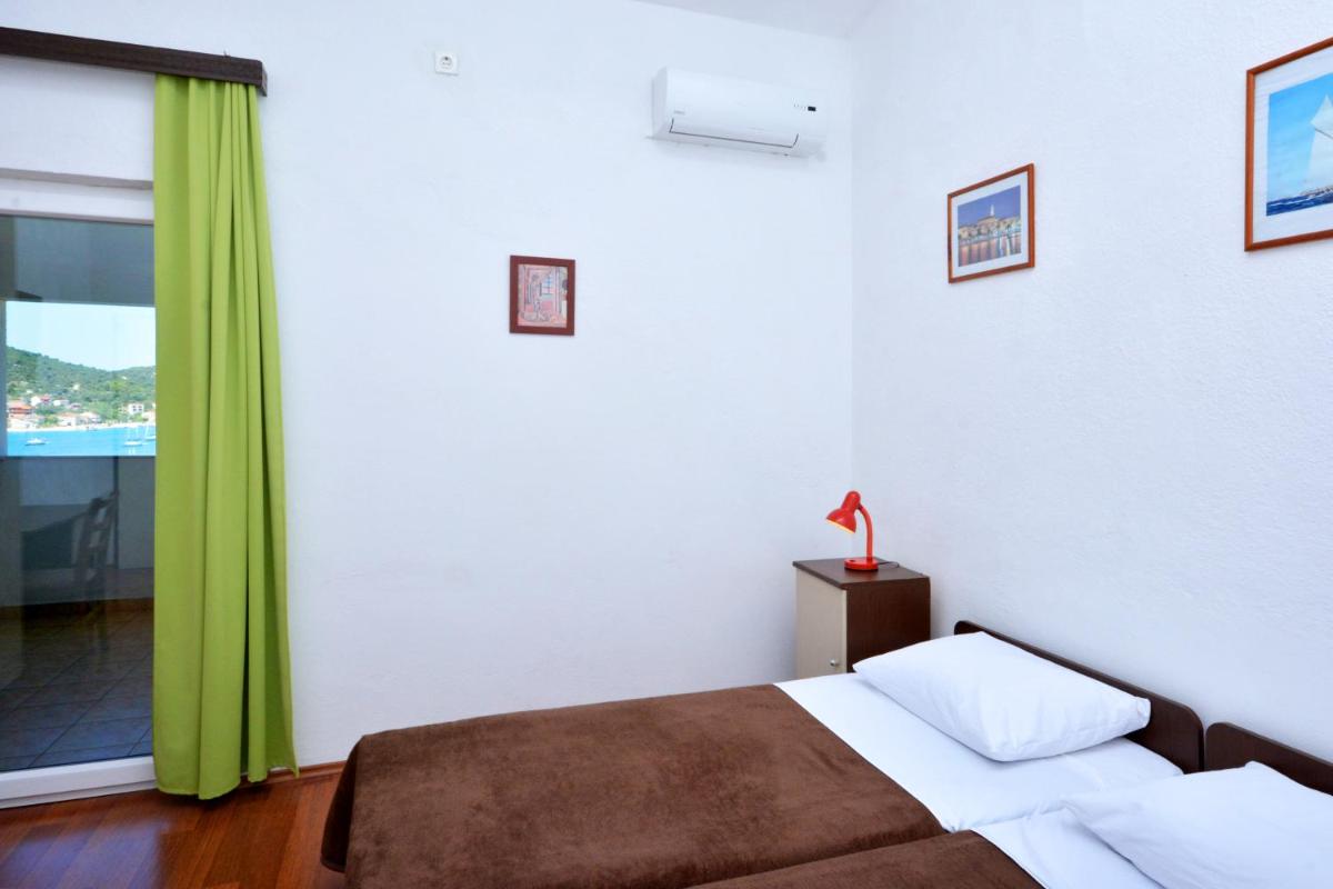 Apartments Franjić view 2