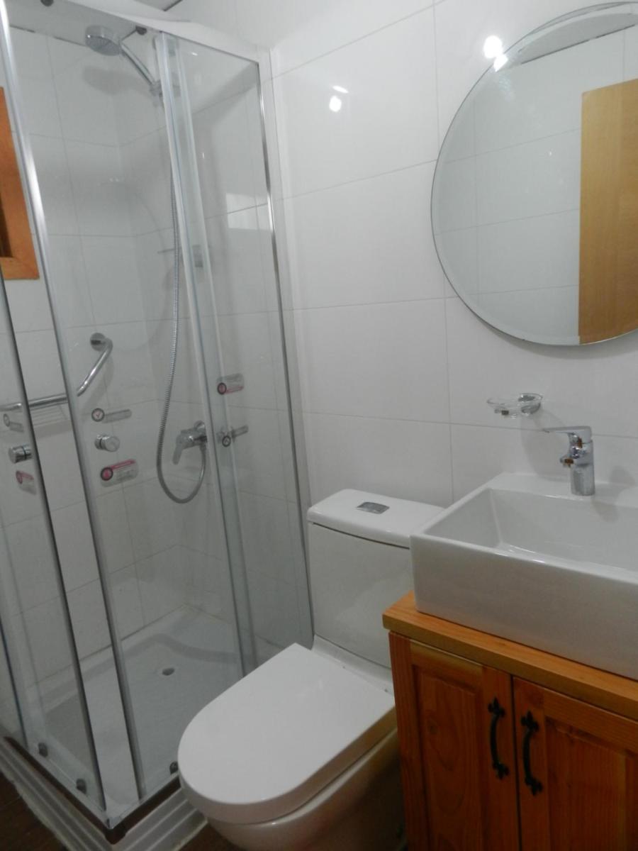 Photo 52