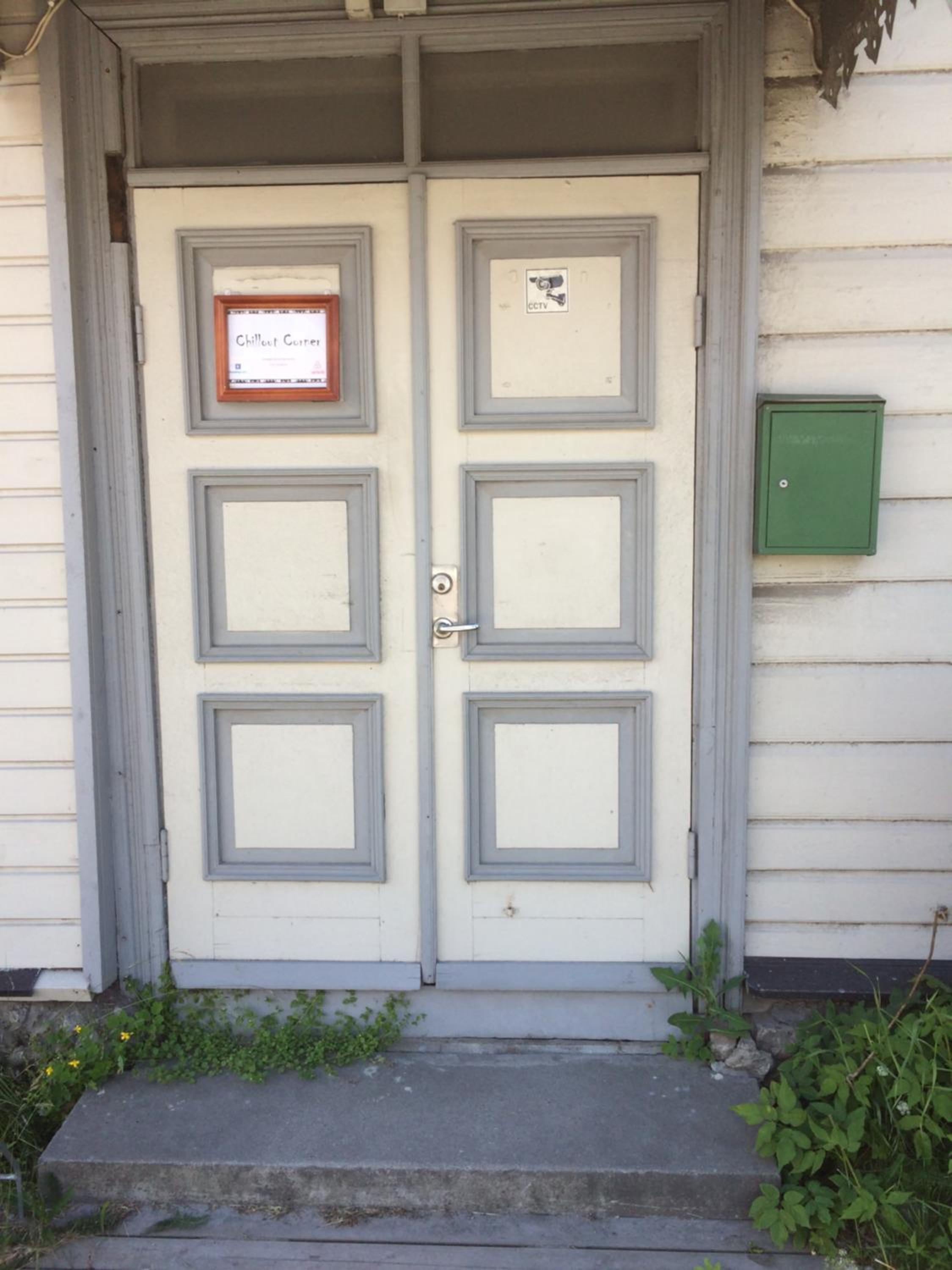 Photo 12