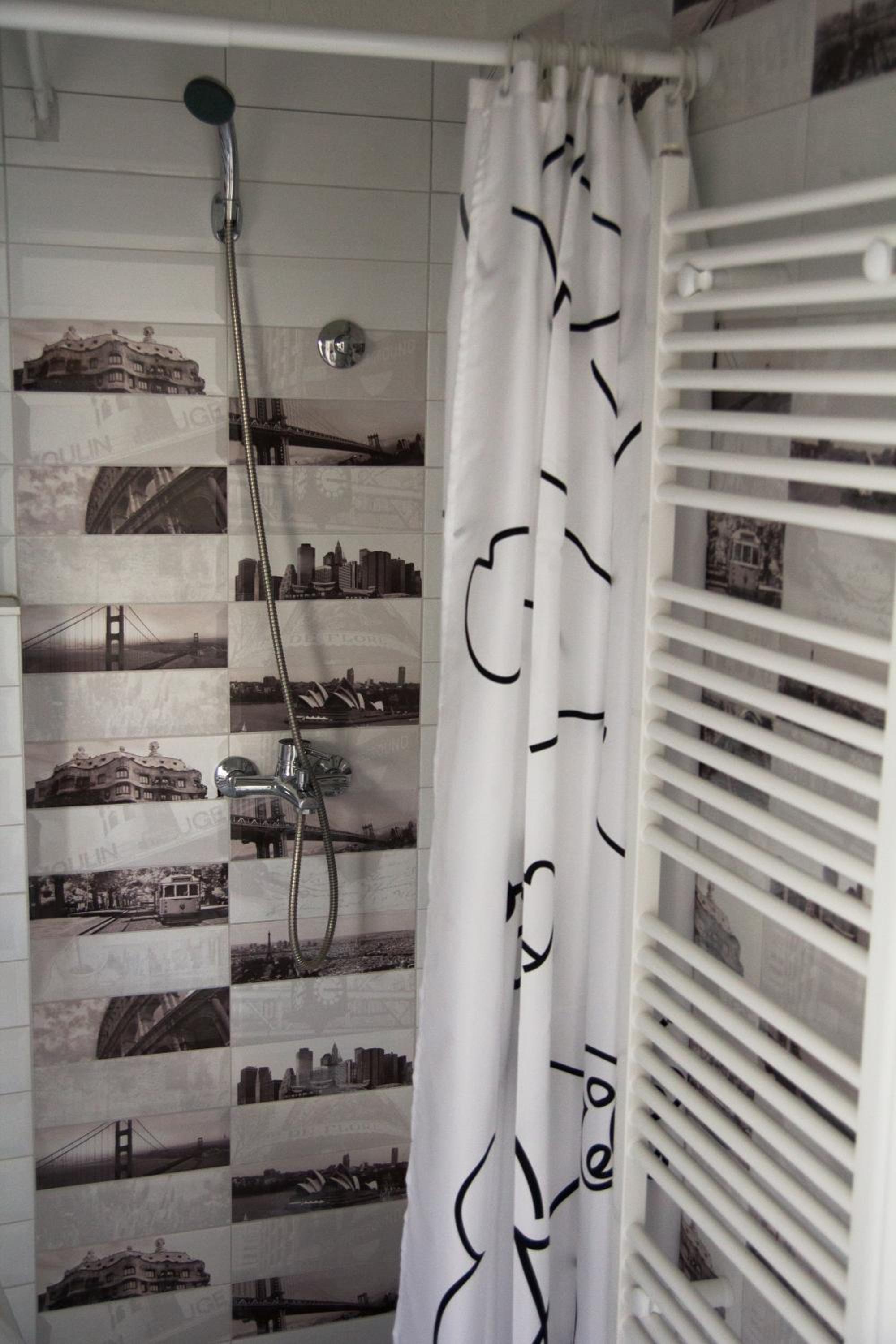 Airport Apartments — photo 72